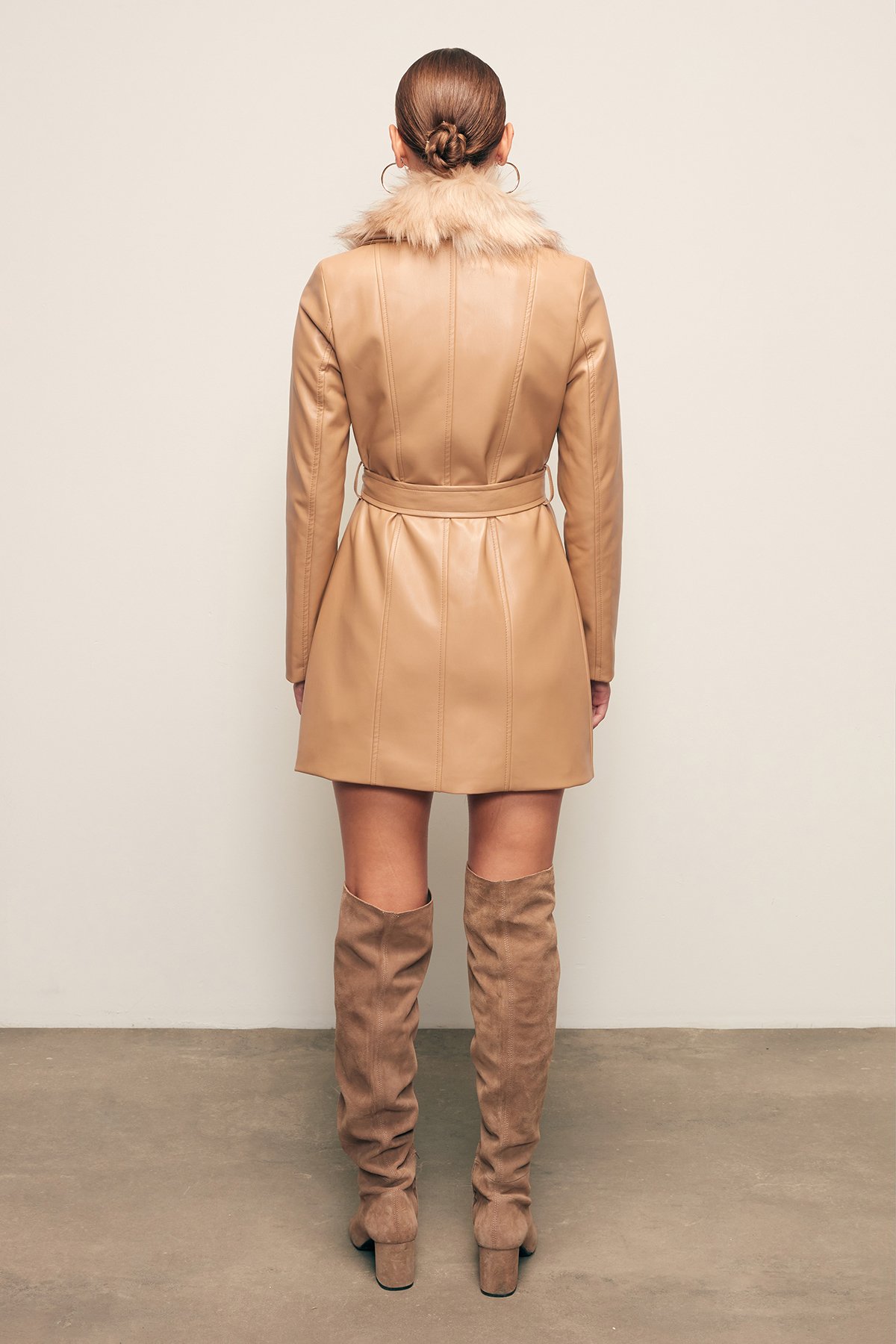 Kürk Detaylı Deri Ceket - BEJ