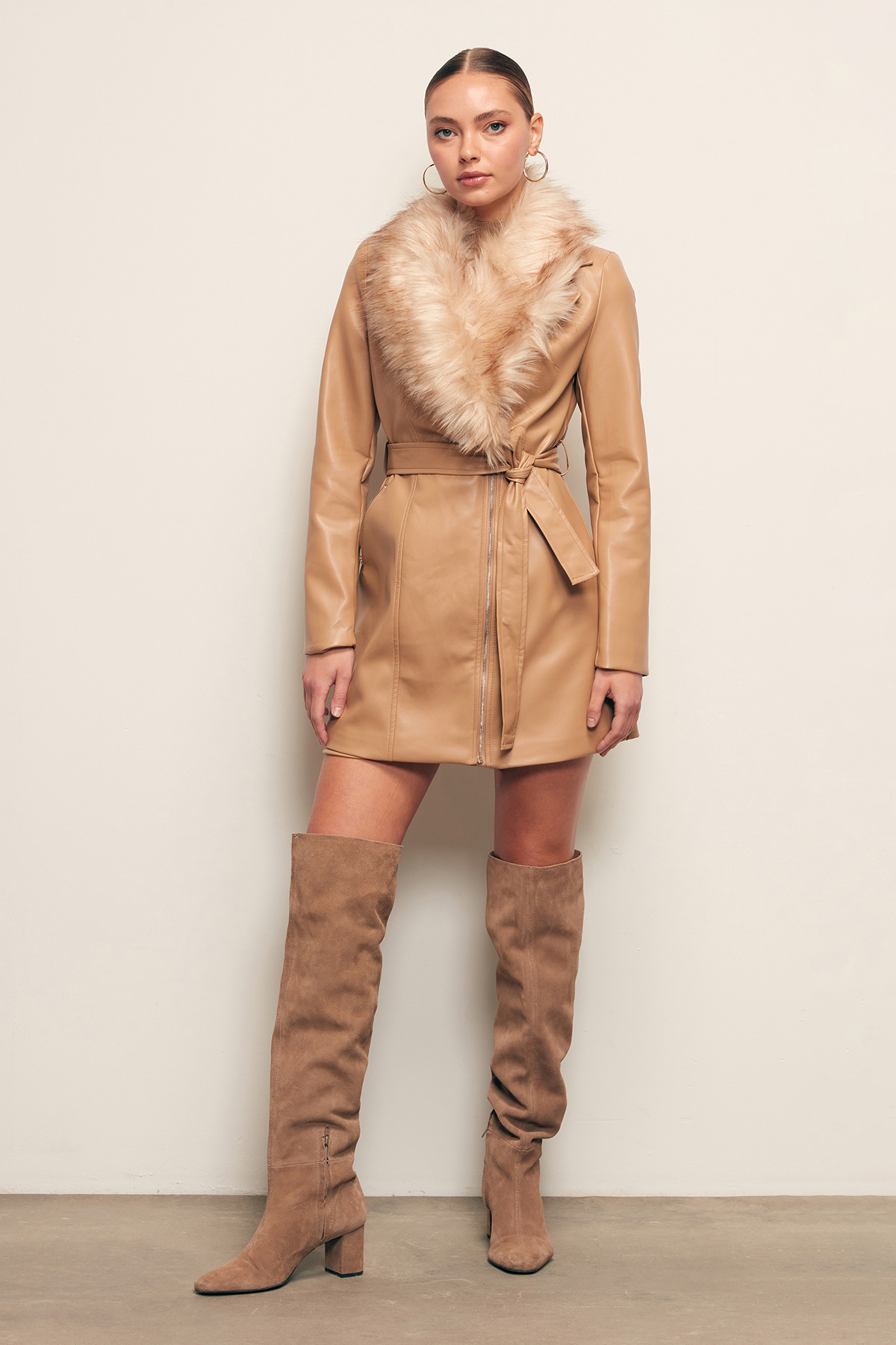 Kürk Detaylı Deri Ceket - BEJ