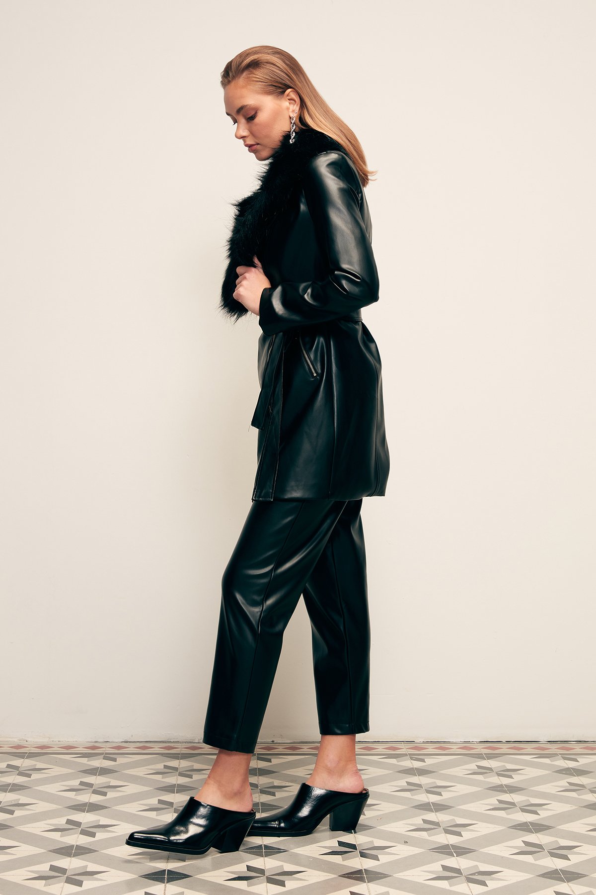 Kürk Detaylı Deri Ceket - SİYAH