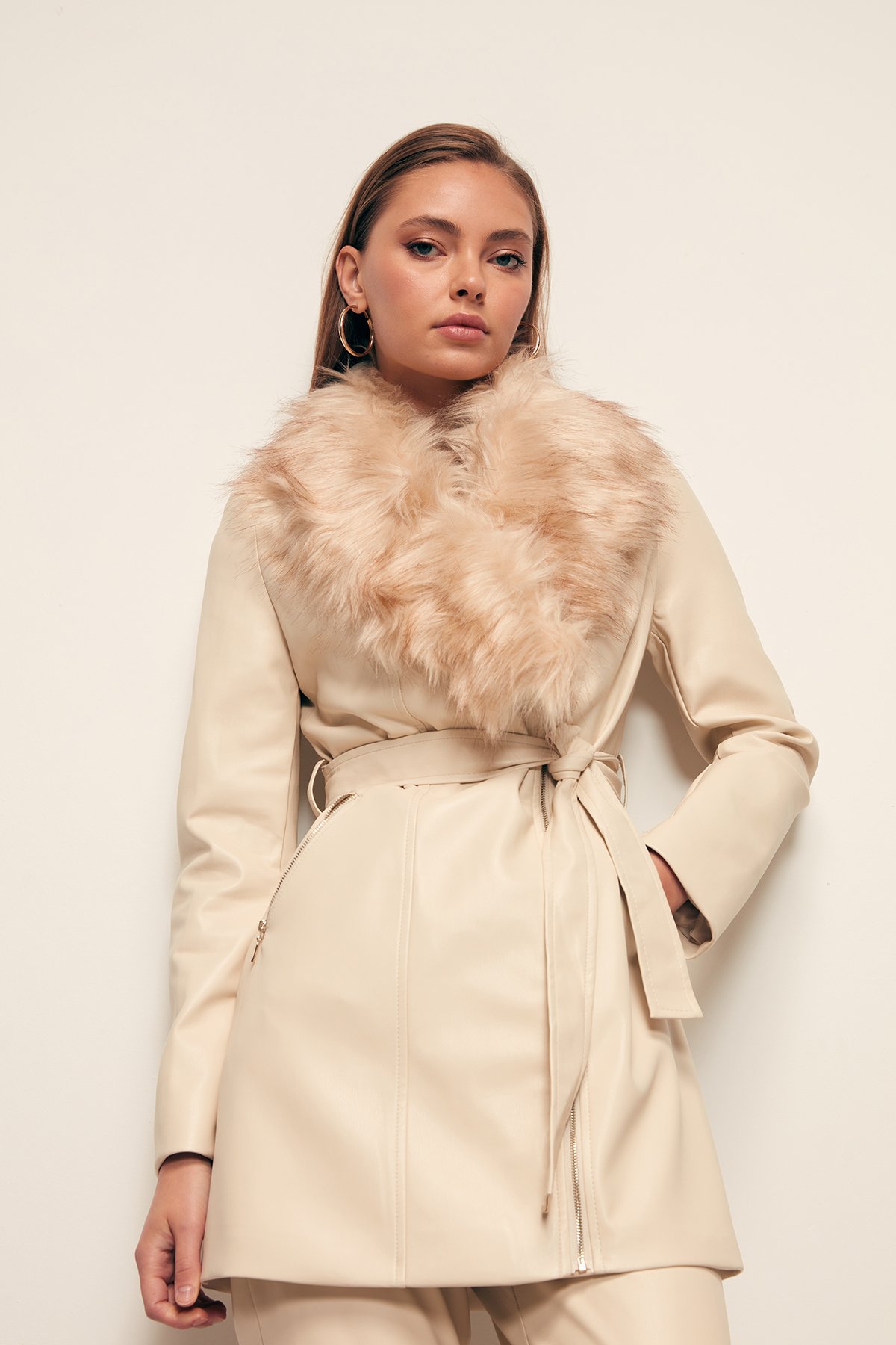 Kürk Detaylı Deri Ceket - TAŞ