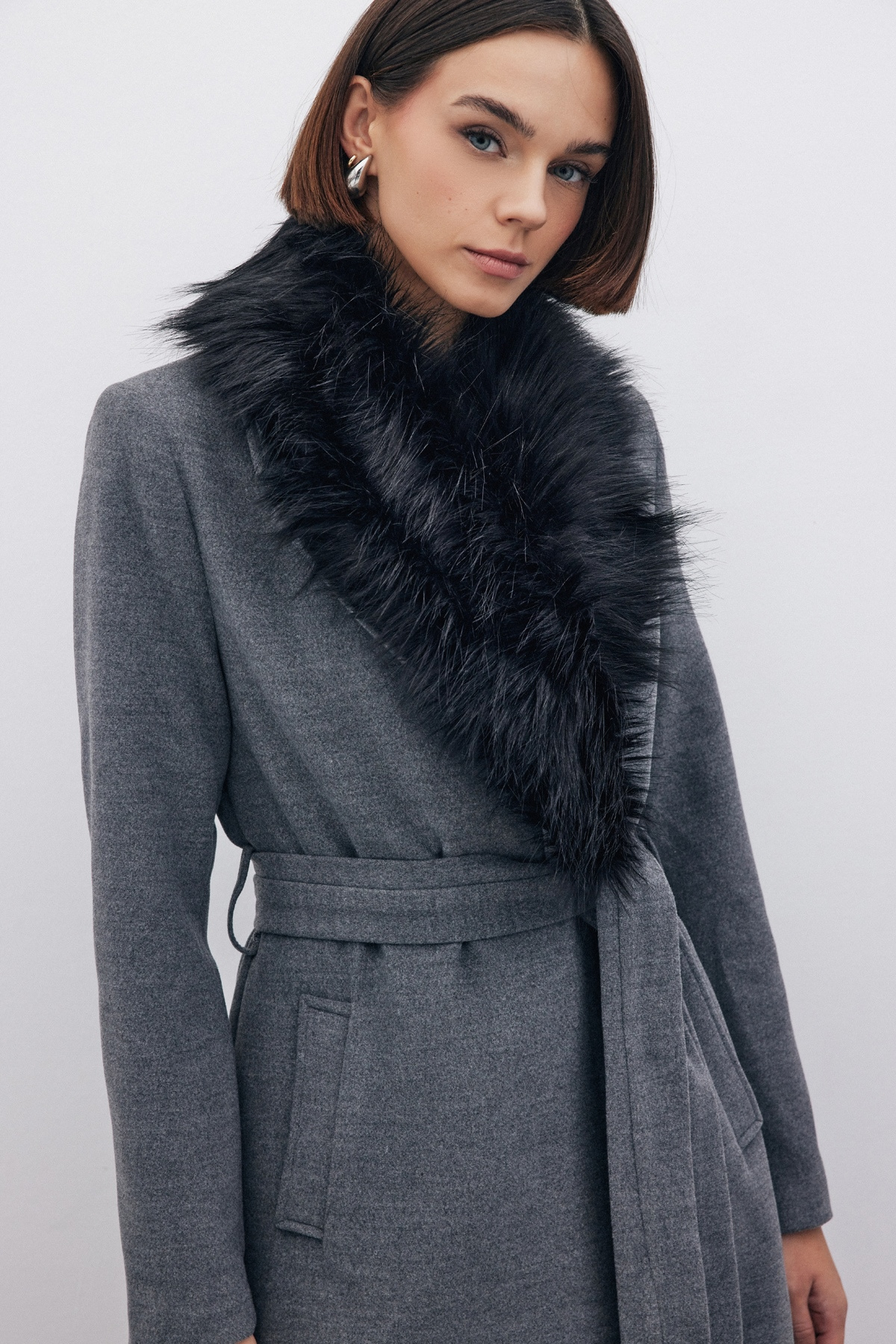 Kürklü Kaşe Kaban - GRİ