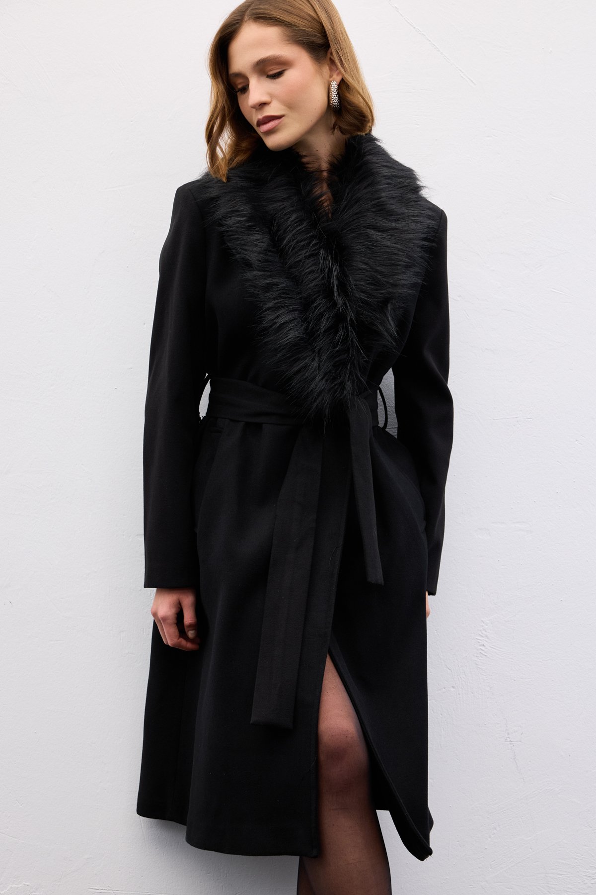 Kürklü Kaşe Kaban - Siyah