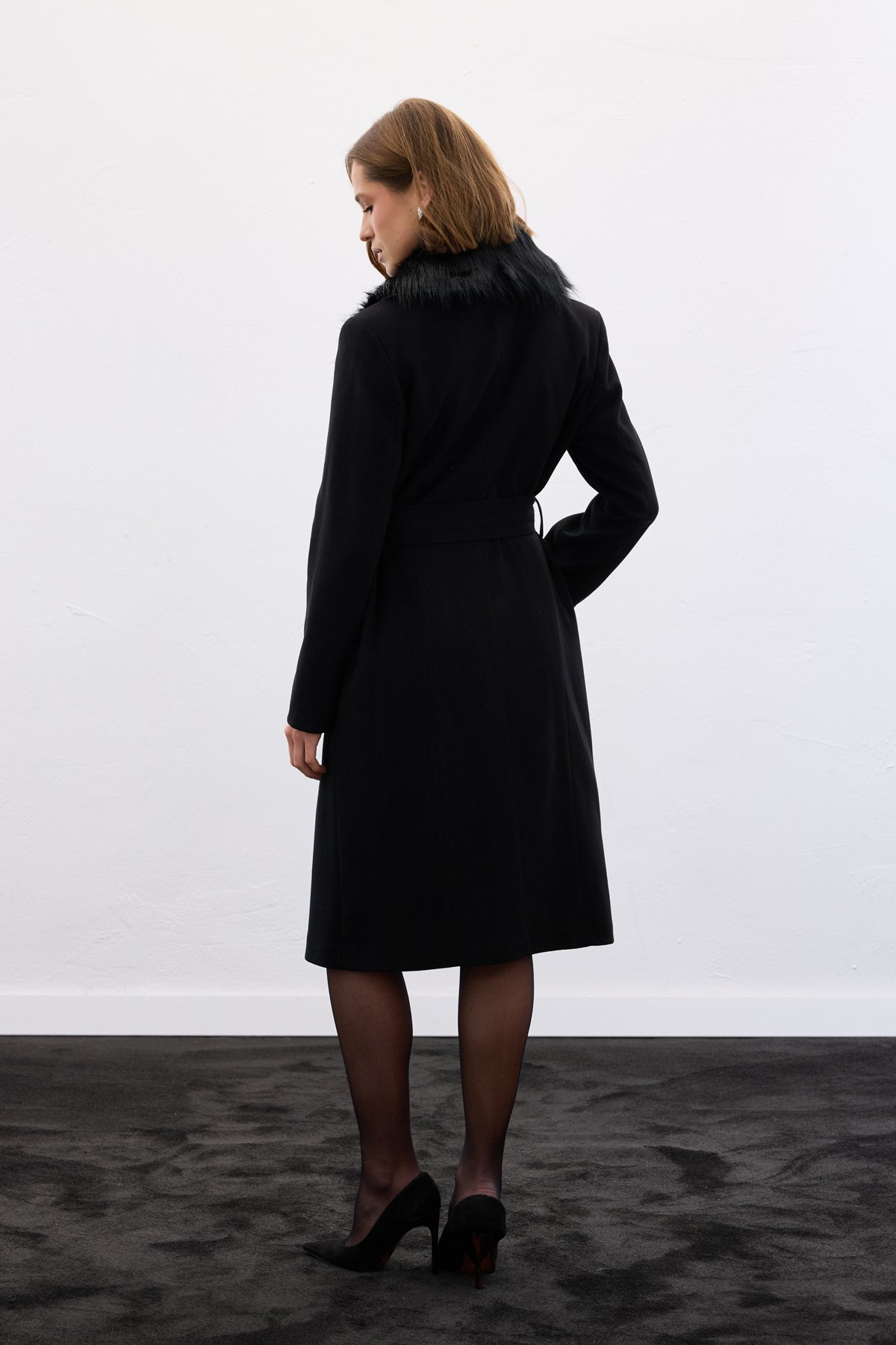 Kürklü Kaşe Kaban - Siyah