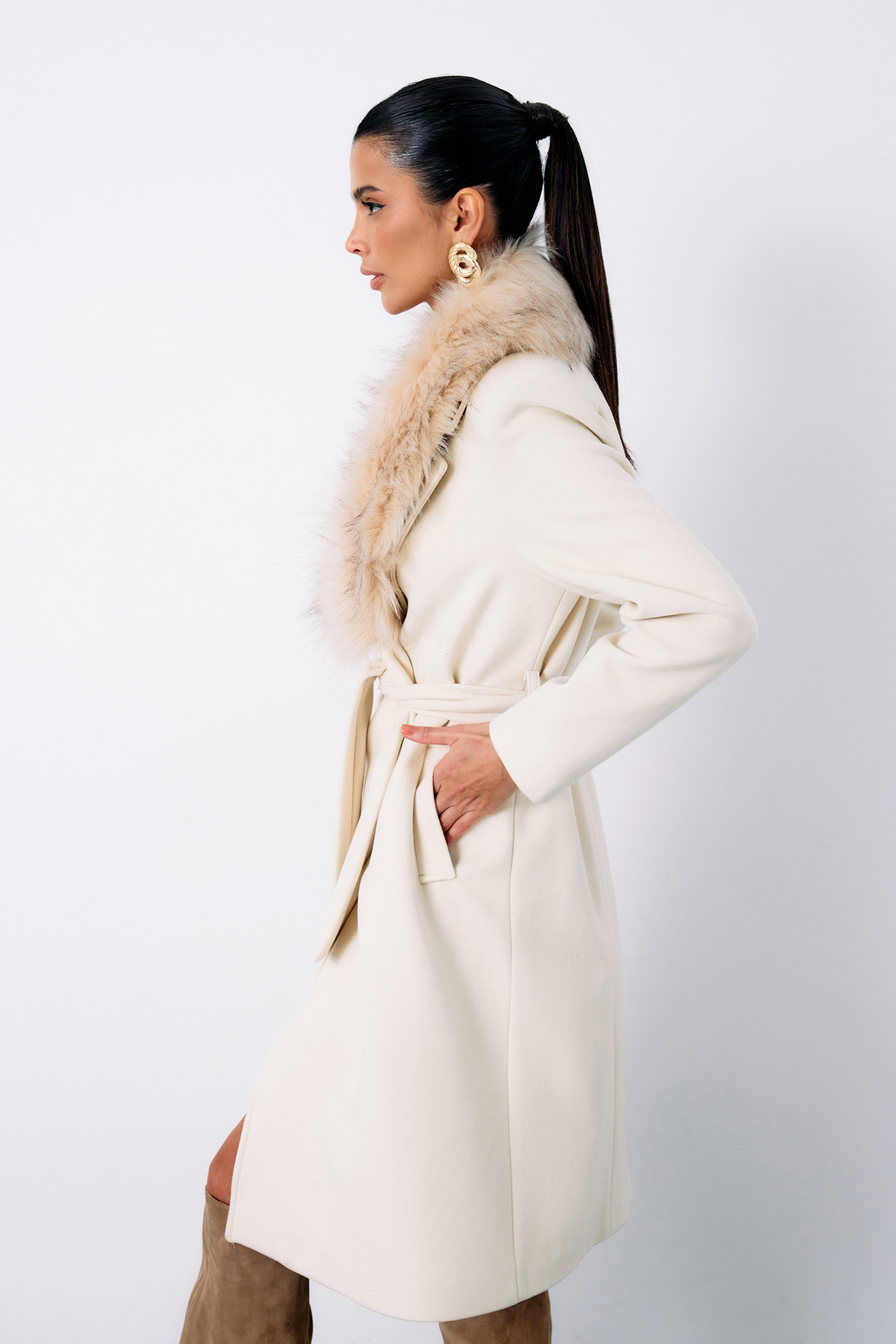 Kürklü Kaşe Kaban - TAŞ