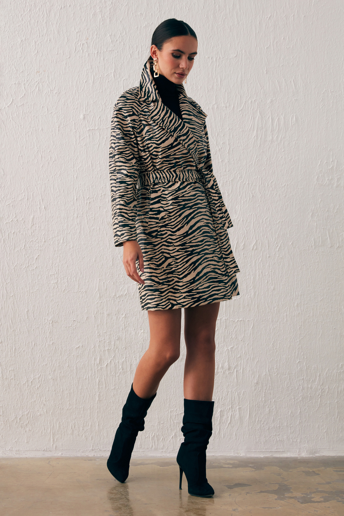 Kuşaklı Deri Trenç - BEJ