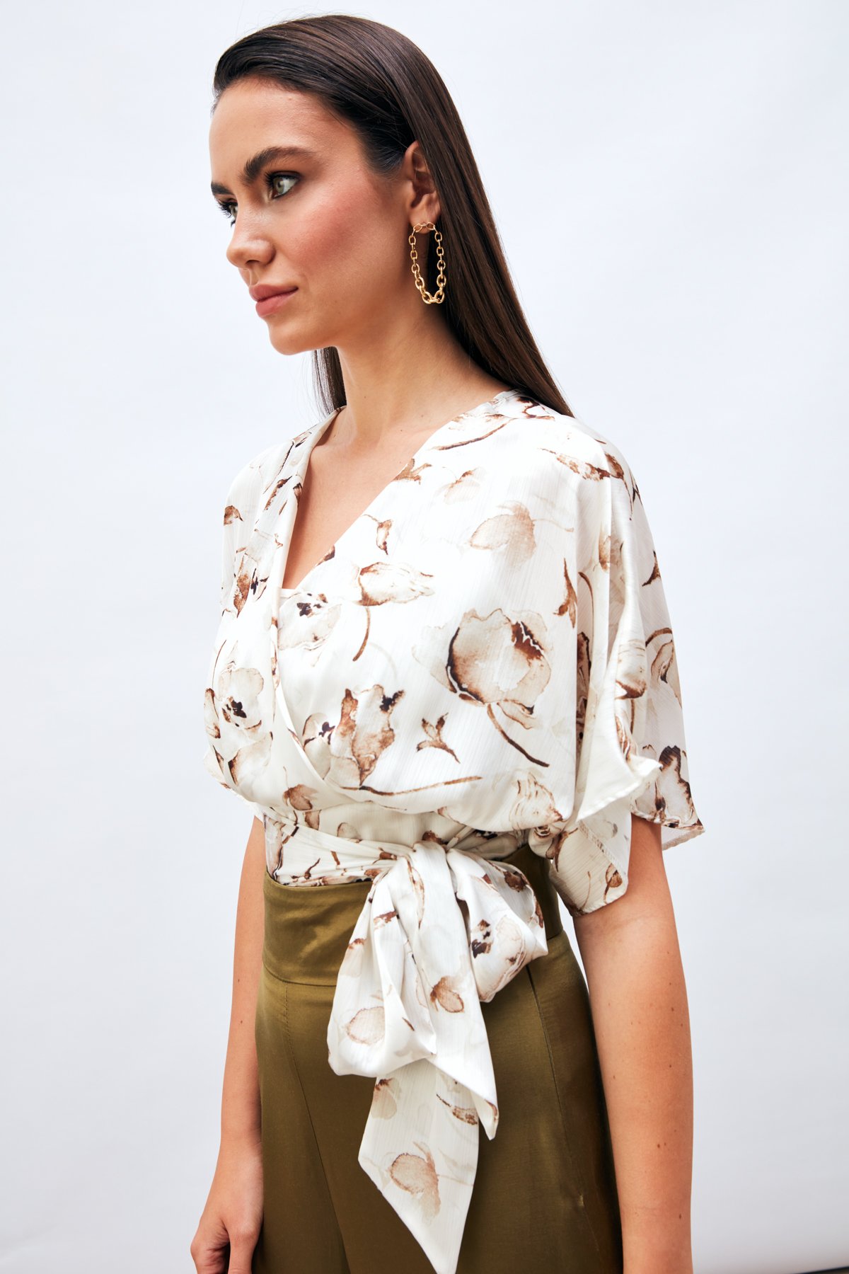 Kuşaklı Desenli Kruvaze Bluz - KAHVE