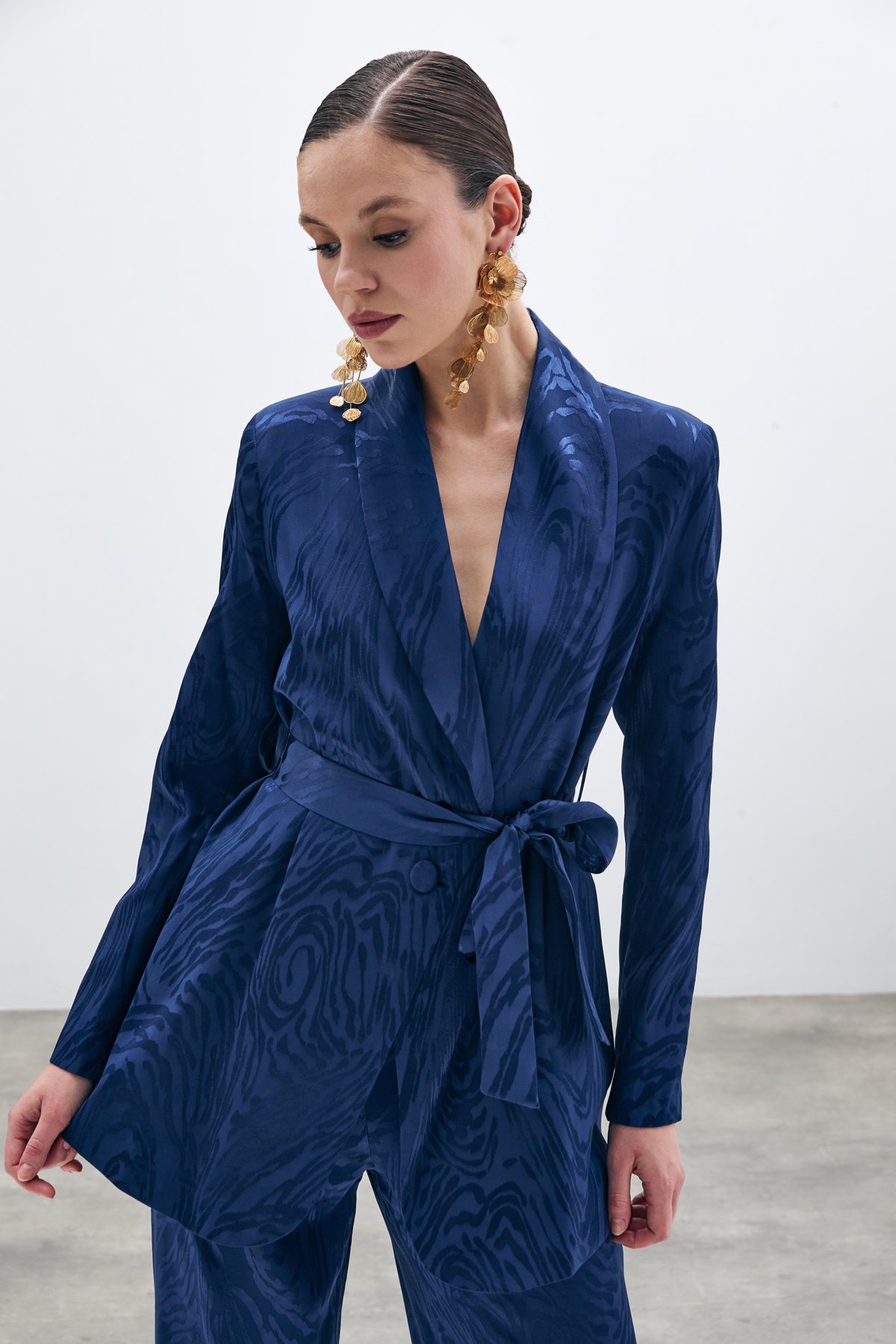 Kuşaklı Desenli Uzun Ceket - Lacivert