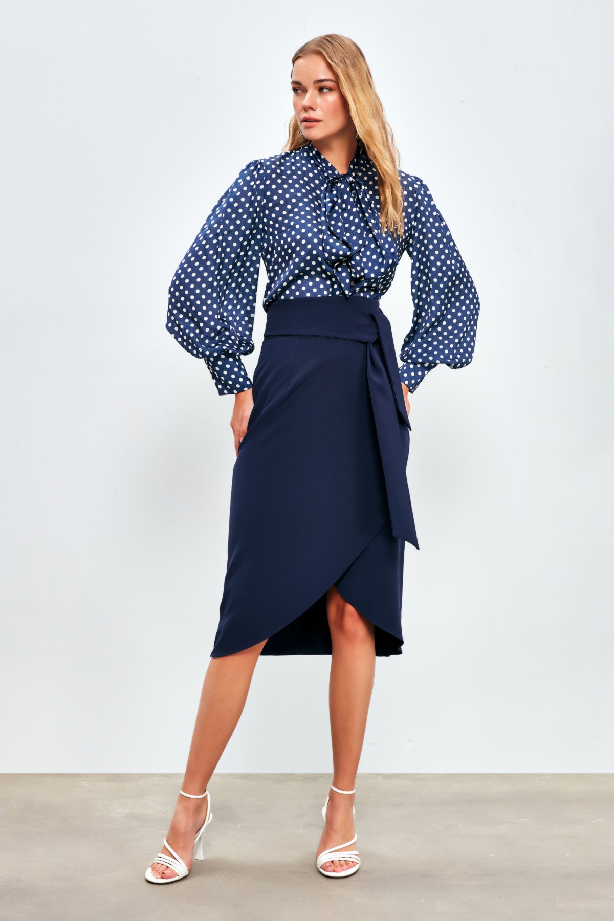 Belted Pencil Skirt - BLUE