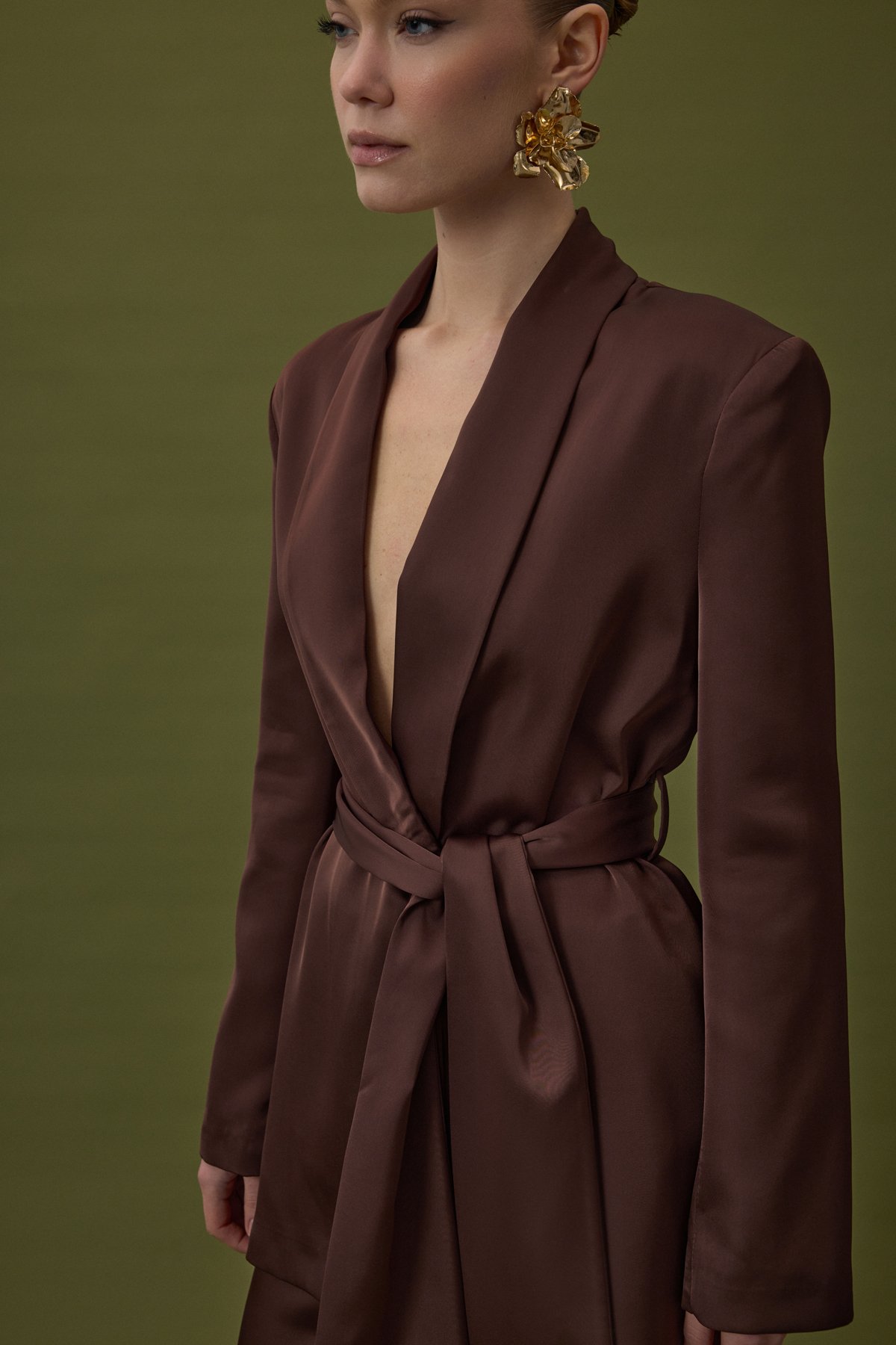 Kuşaklı Saten Ceket - Kahve