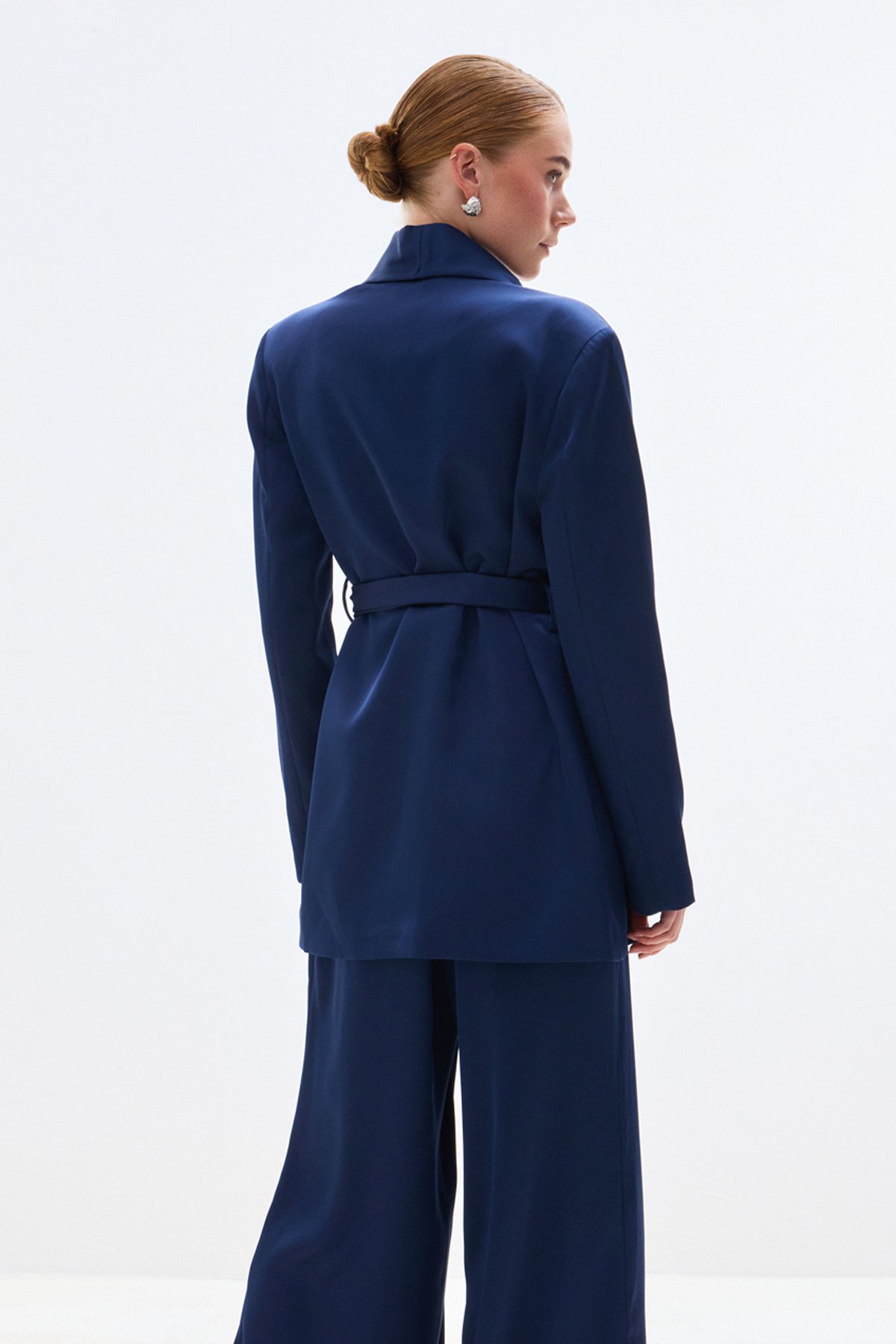 Kuşaklı Saten Ceket - Lacivert