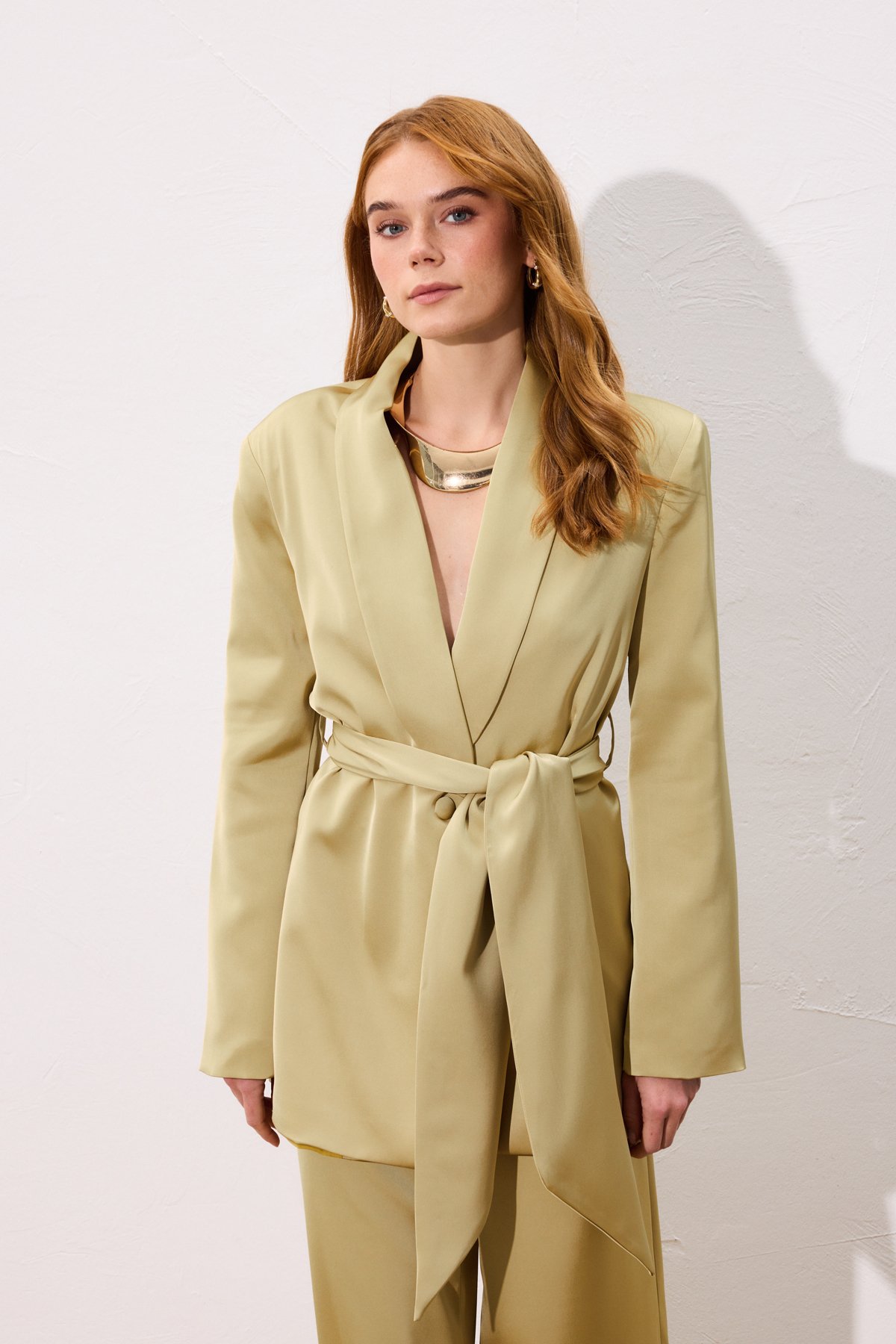 Kuşaklı Saten Ceket - Olive