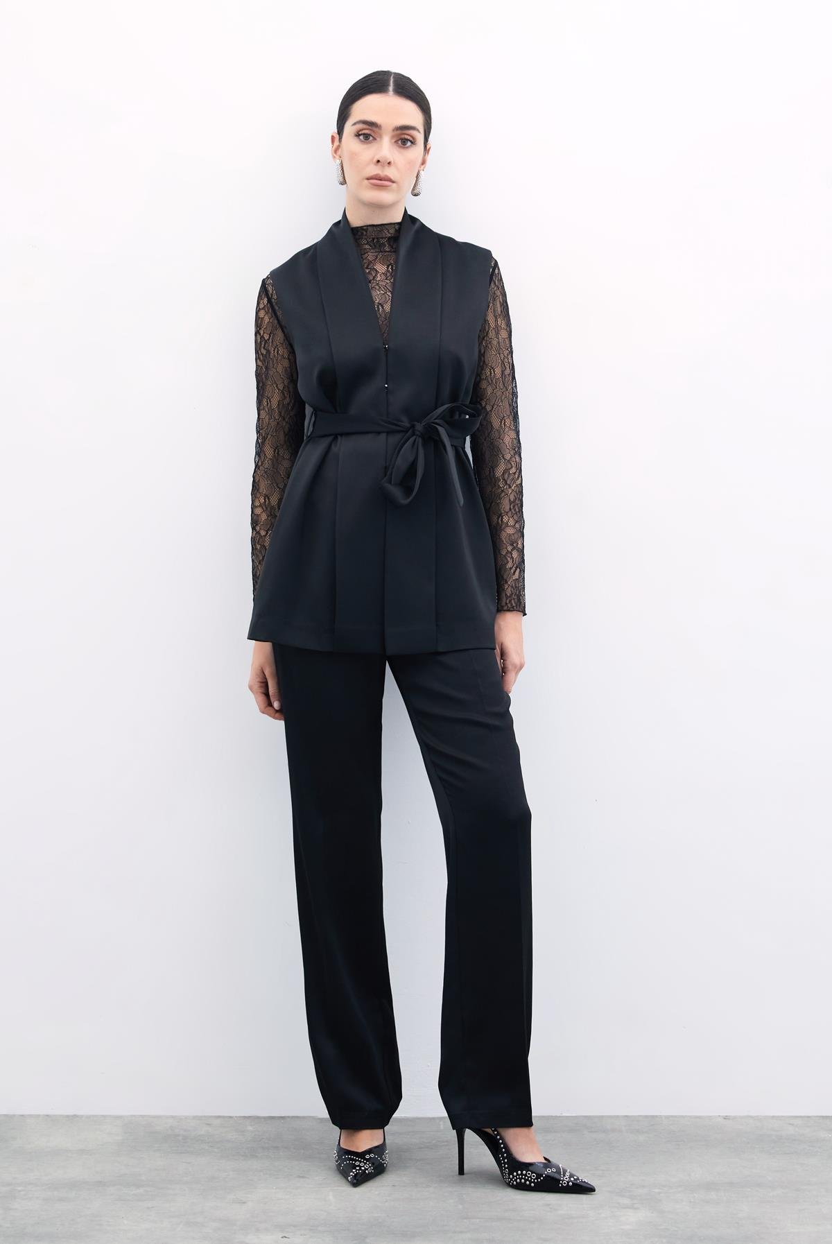 Kuşaklı Saten Yelek - Siyah