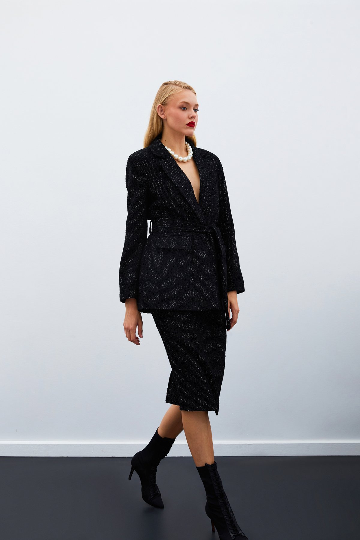 Kuşaklı Tüvit Ceket - SİYAH