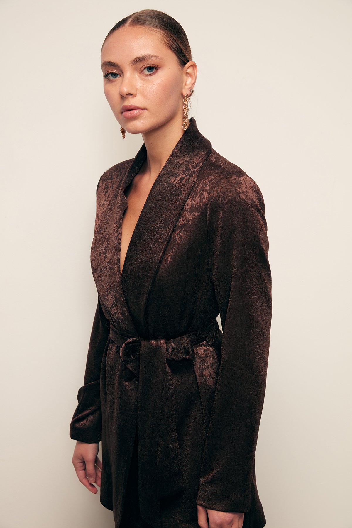 Kuşaklı Uzun Ceket - KAHVE