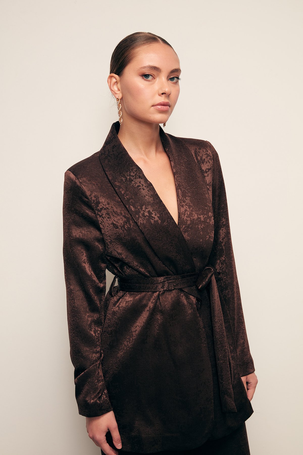 Kuşaklı Uzun Ceket - KAHVE