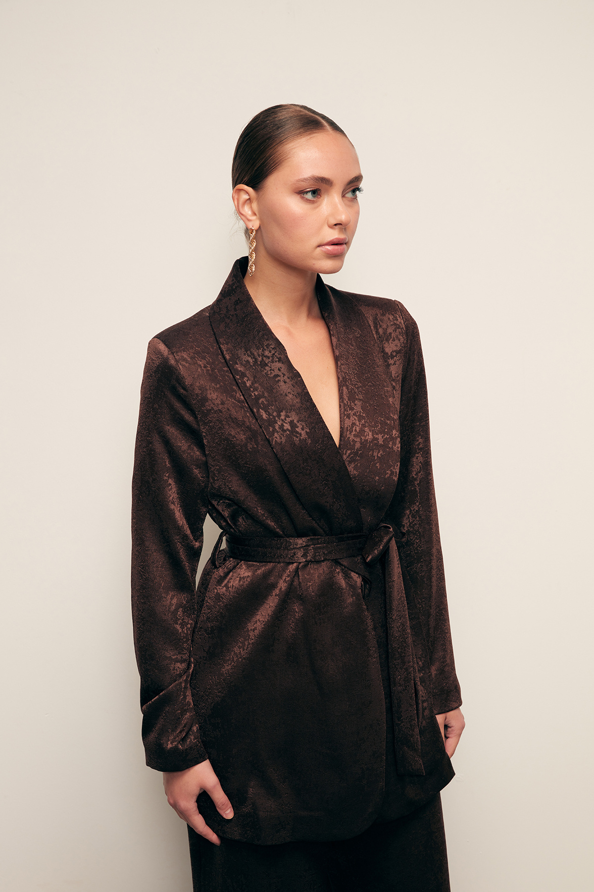 Kuşaklı Uzun Ceket - KAHVE