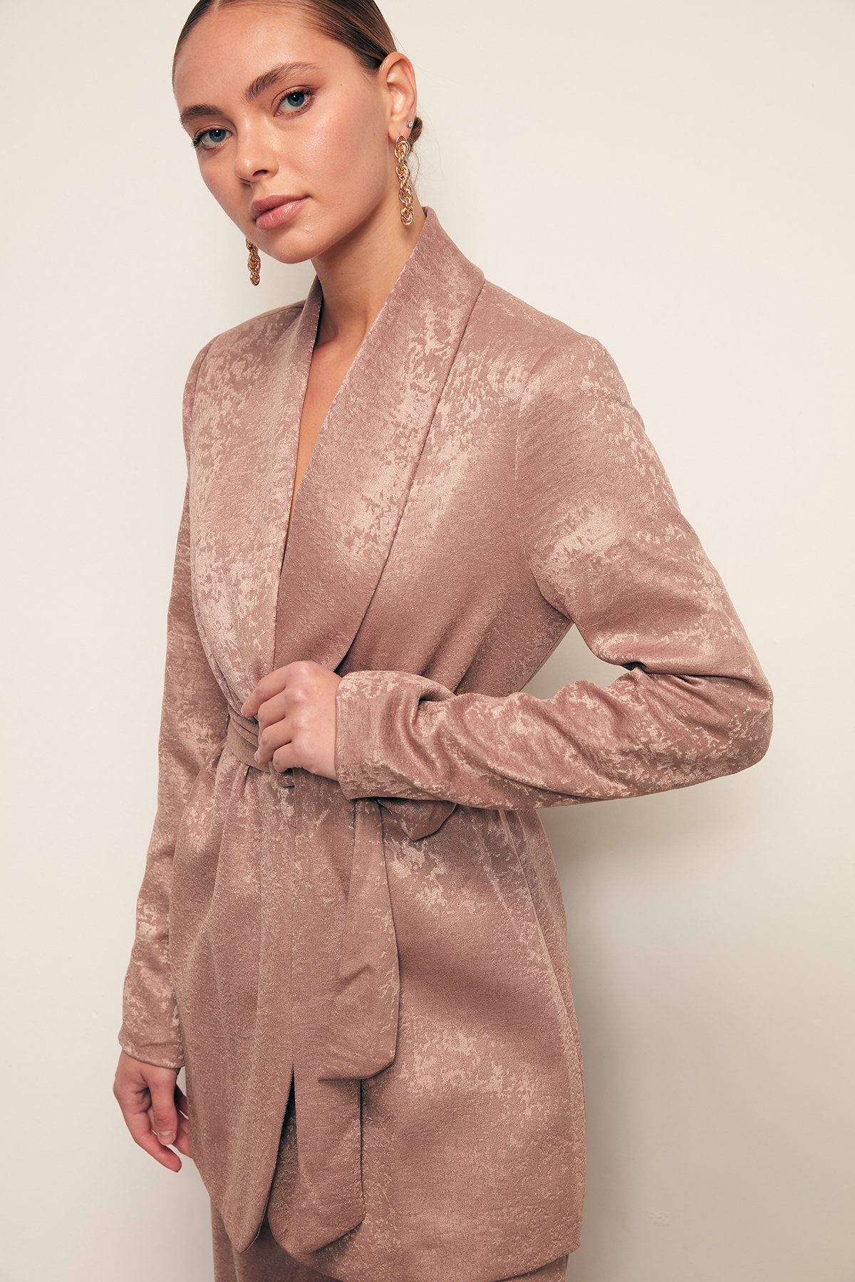 Kuşaklı Uzun Ceket - VİZON