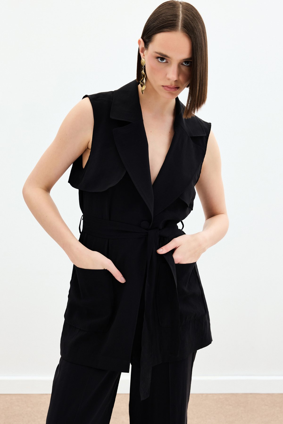 Kuşaklı Uzun Yelek - Siyah