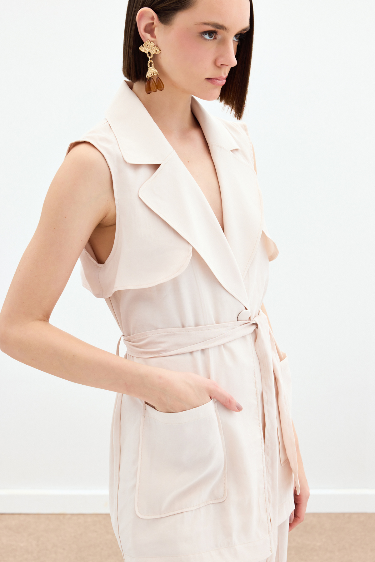 Kuşaklı Uzun Yelek - Taş