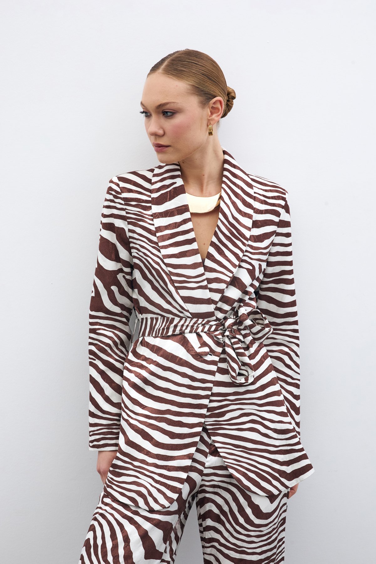 Kuşaklı Zebra Ceket - Kahve
