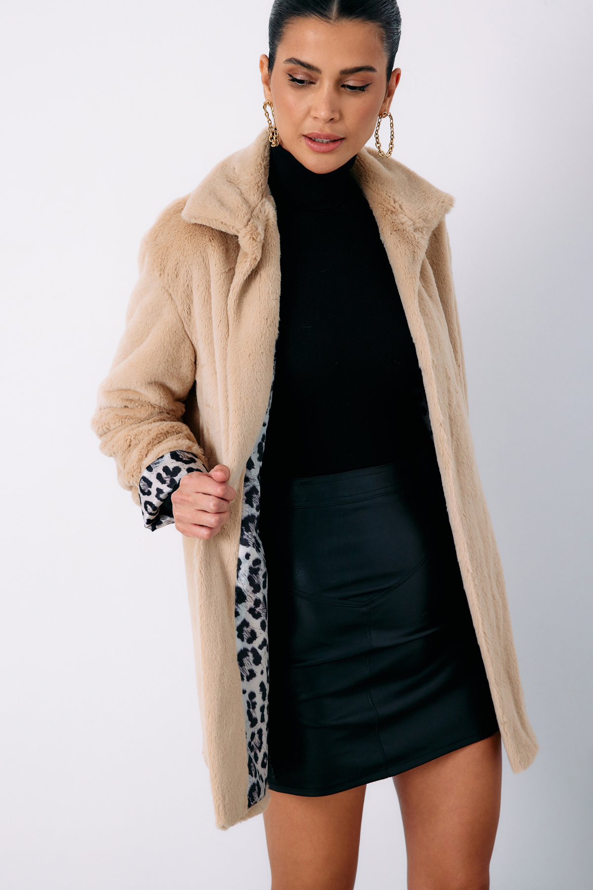 Leopar Astarlı Peluş Kaban - BEJ