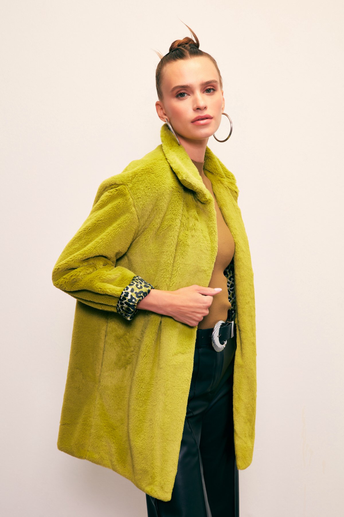 Leopar Astarlı Peluş Kaban - YAĞ YEŞİLİ