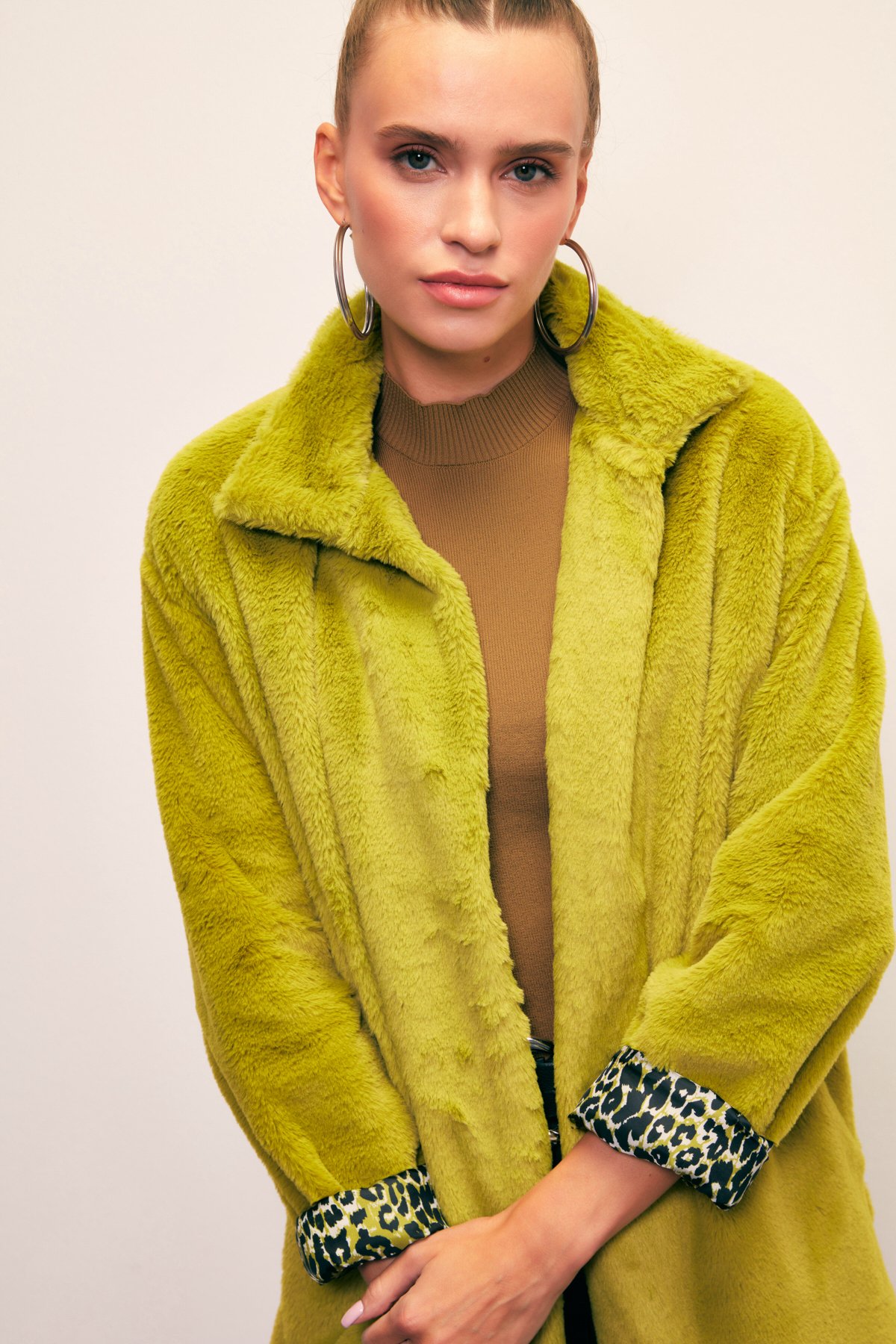 Leopar Astarlı Peluş Kaban - YAĞ YEŞİLİ