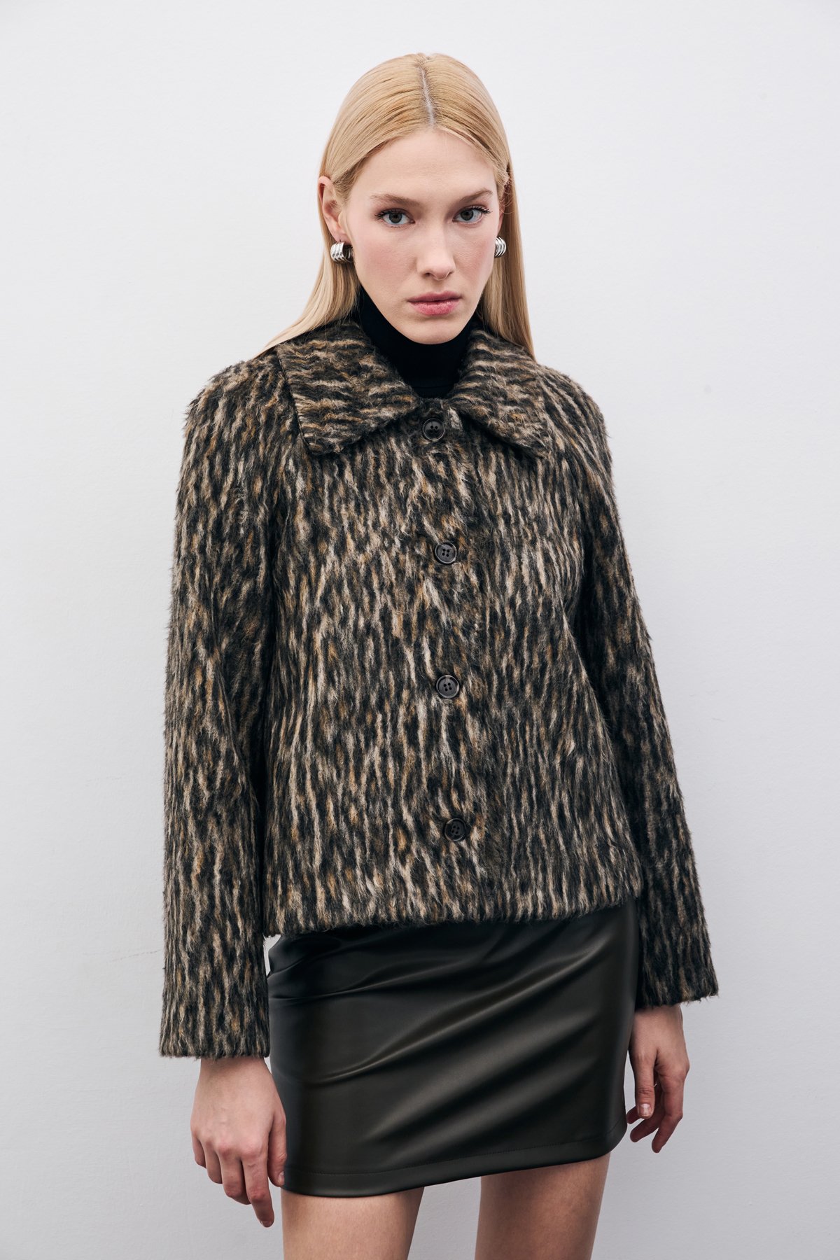 Leopar Desenli Kısa Ceket - Leopar