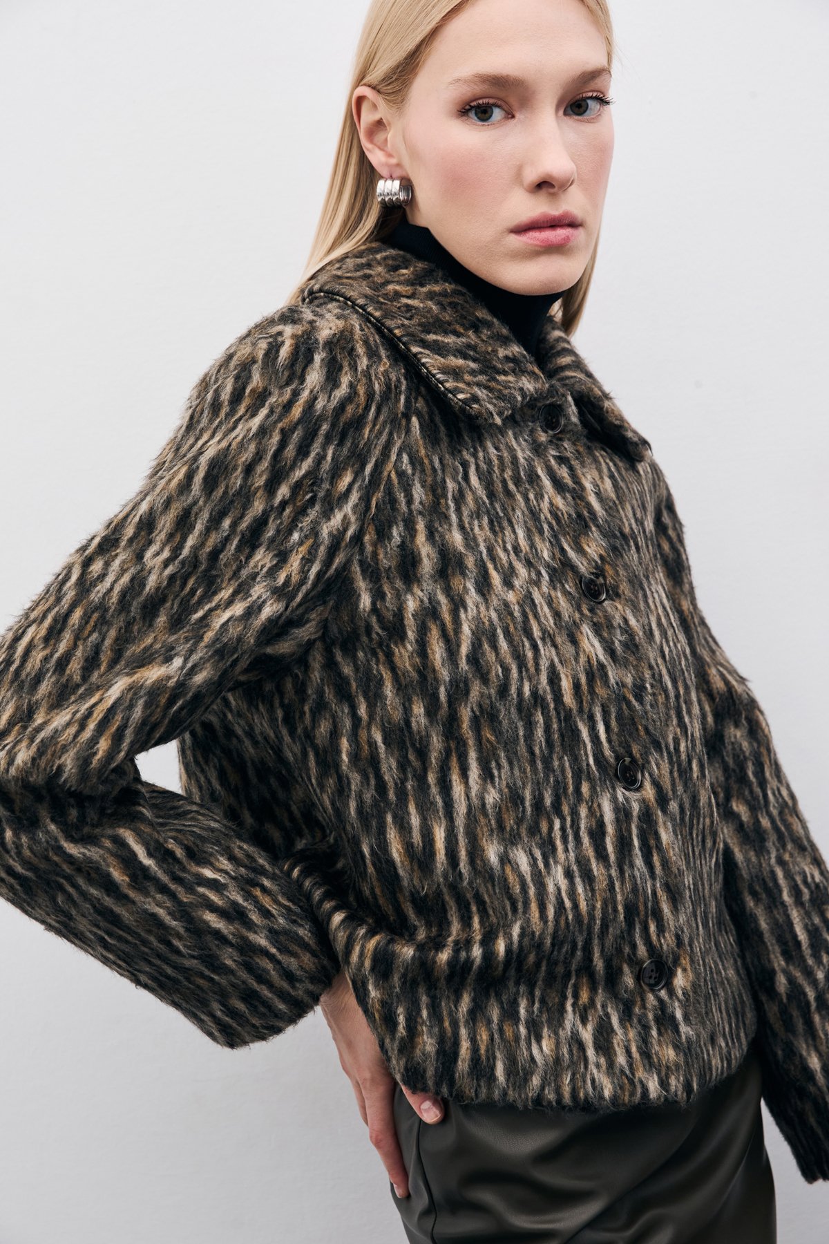 Leopar Desenli Kısa Ceket - Leopar