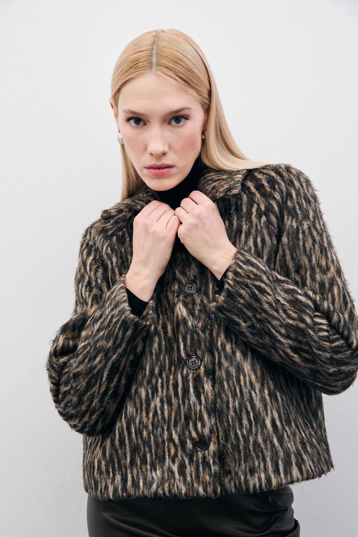 Leopar Desenli Kısa Ceket - Leopar