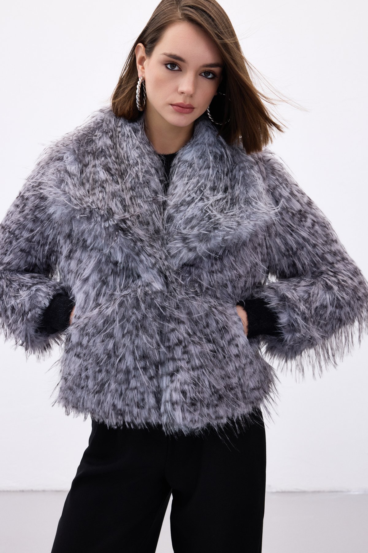 Leopar Desenli Kürk - Gri