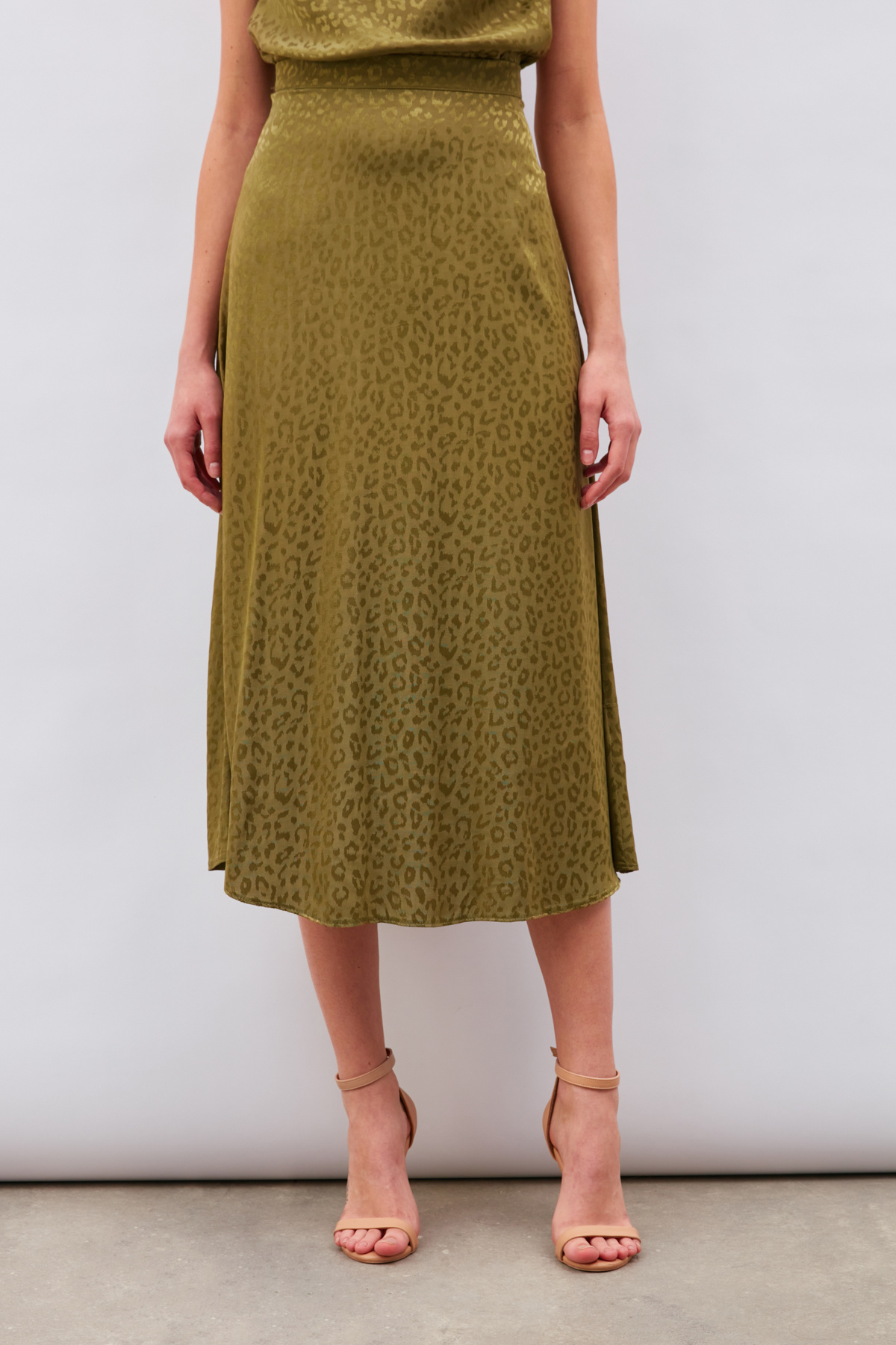 Leopar Desenli Midi Saten Etek - HAKİ