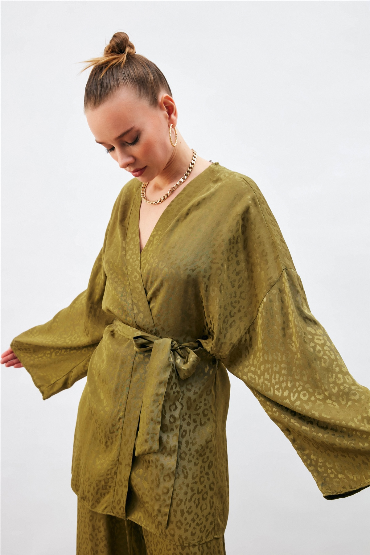 Leopar Jakarlı Kimono - HAKİ