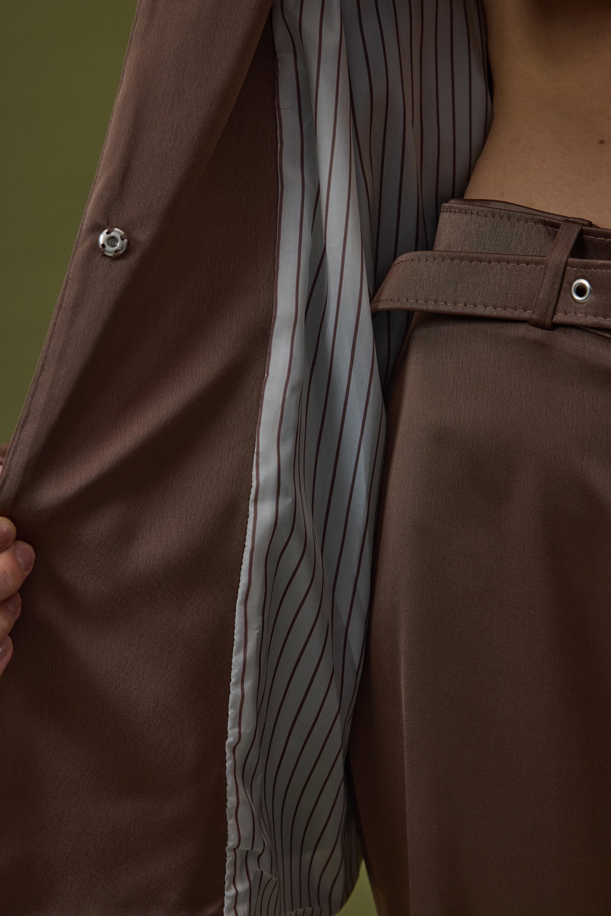 Lisa Kemerli Saten Ceket - Kahve