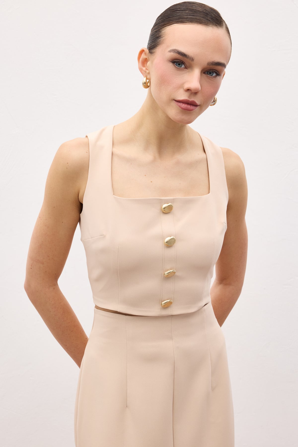 Lucy Crop - Bej