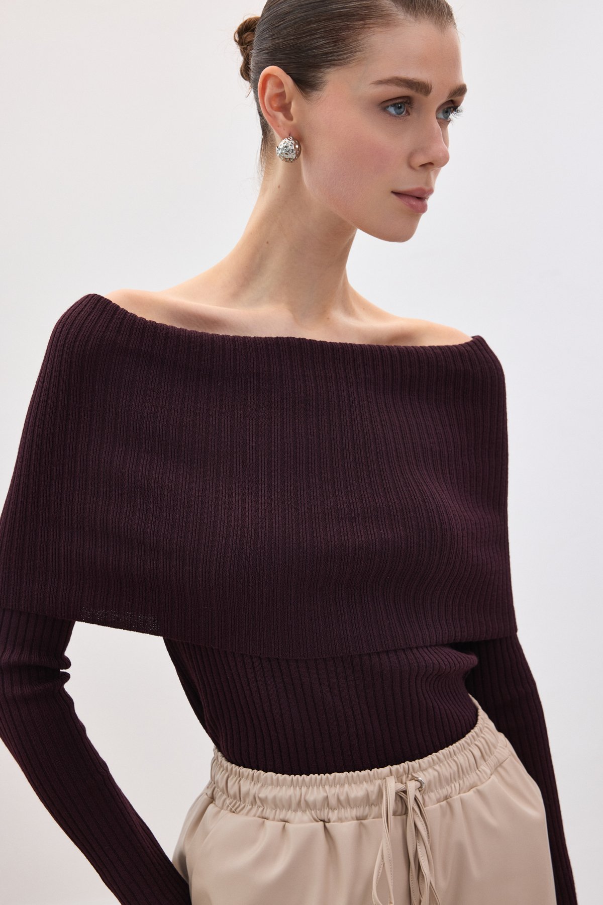 Madonna Yaka Triko - Mürdüm