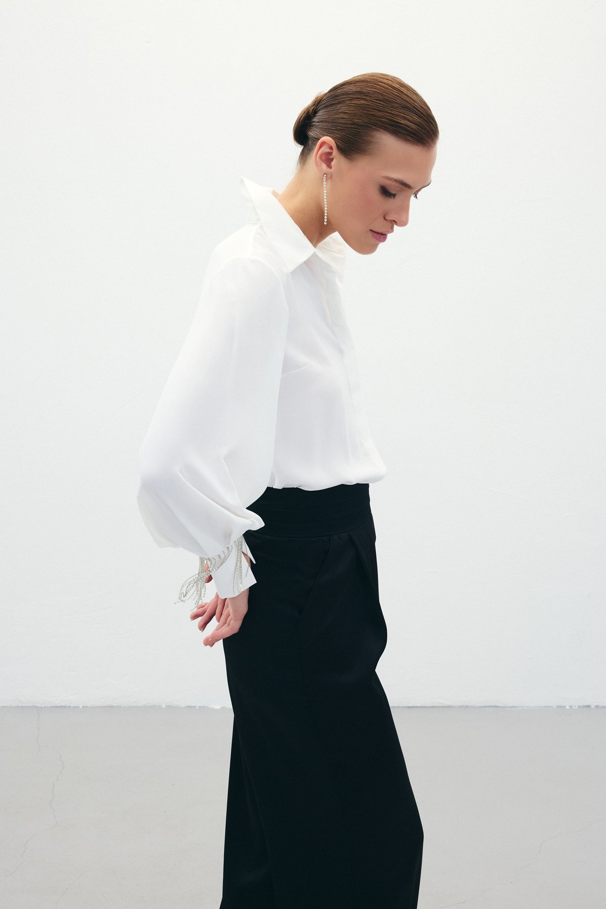 Shirt with Cuffs Accessory - Ecru