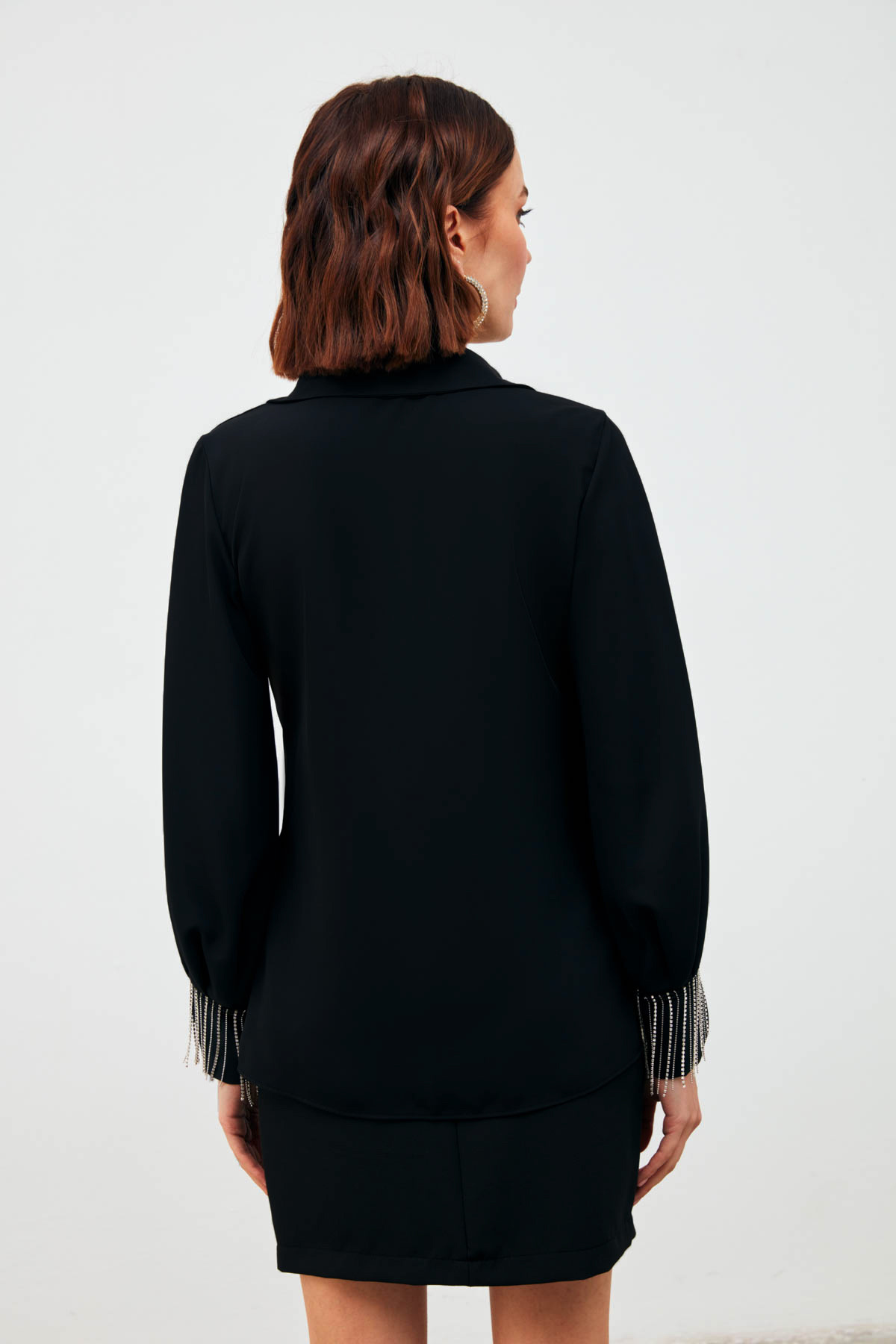 Manşetleri Aksesuarlı Gömlek - SİYAH