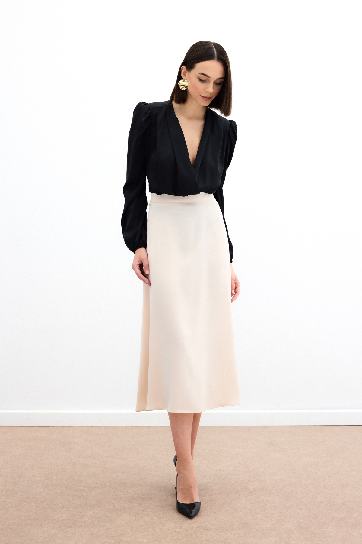 Midi Boy Saten Etek - Bej