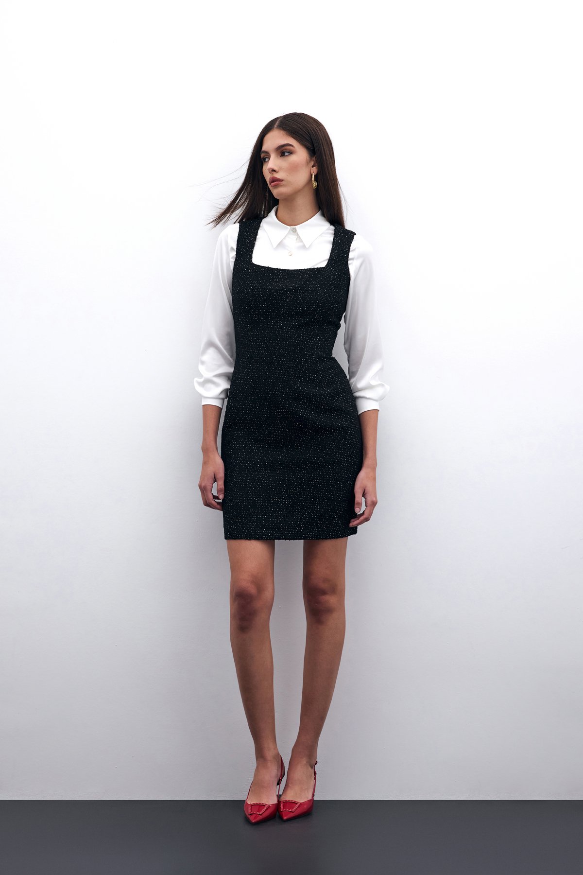 Mini Tüvit Elbise - Siyah