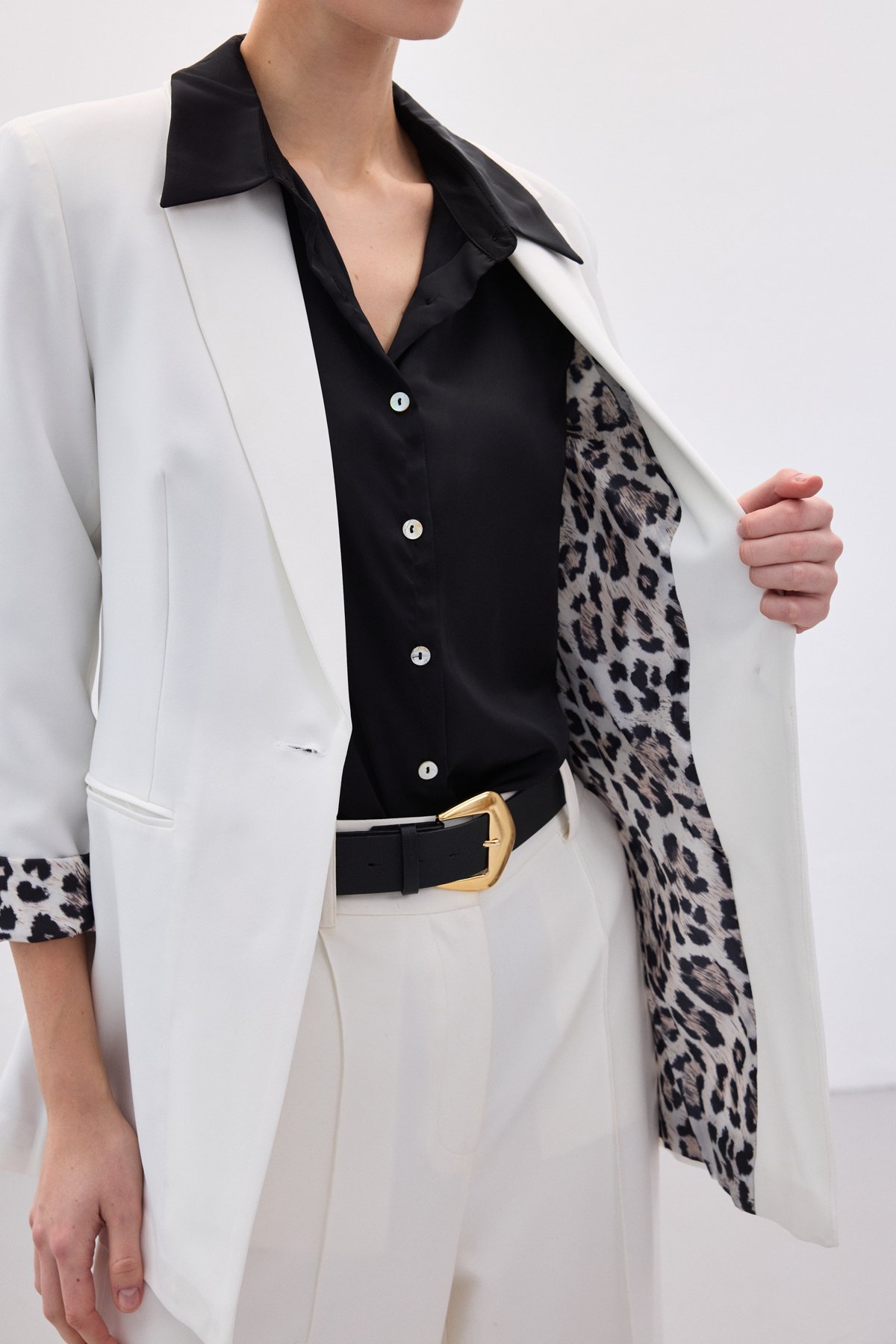 Mono Yaka Klasik Ceket - Ekru-Siyah