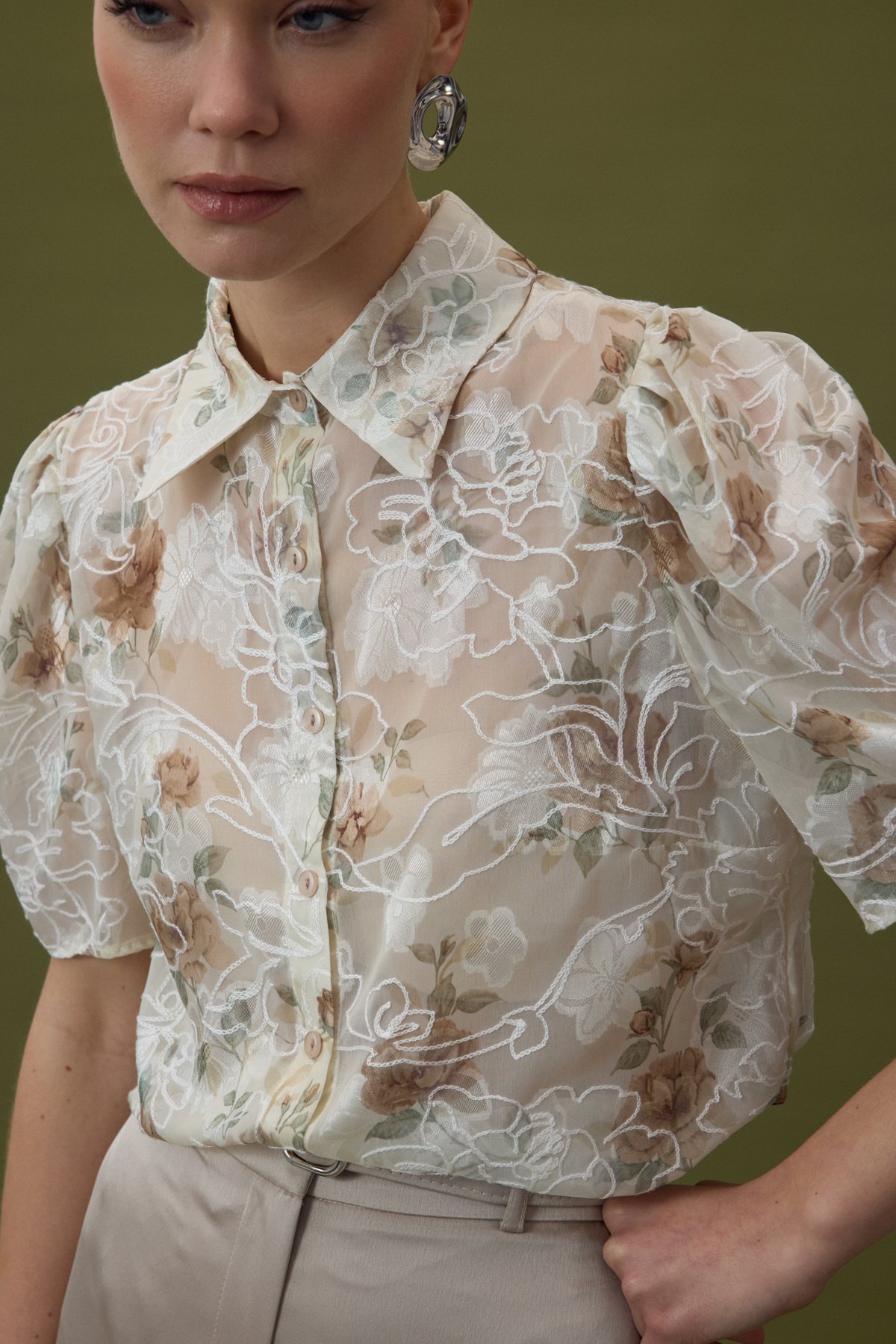 Nakışlı Kısa Kollu Gömlek - Vizon