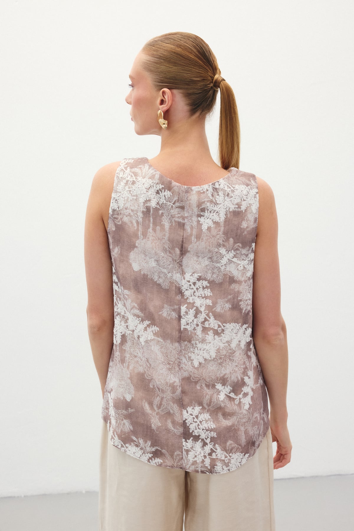 Embroidered Sleeveless Blouse - Camel
