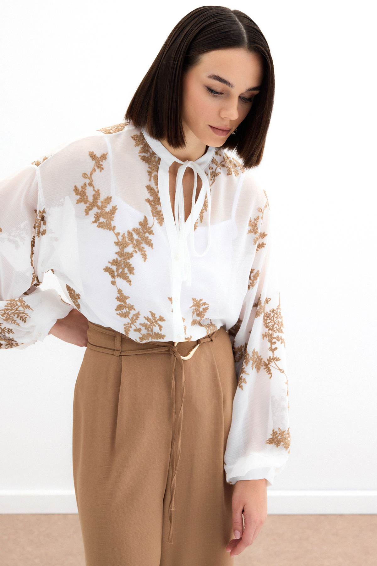 Nakışlı Şifon Gömlek - Camel