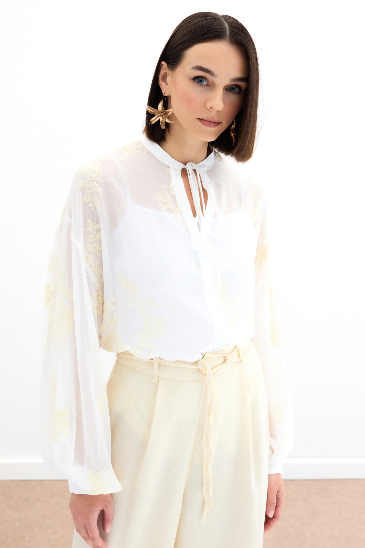 Nakışlı Şifon Gömlek - Krem
