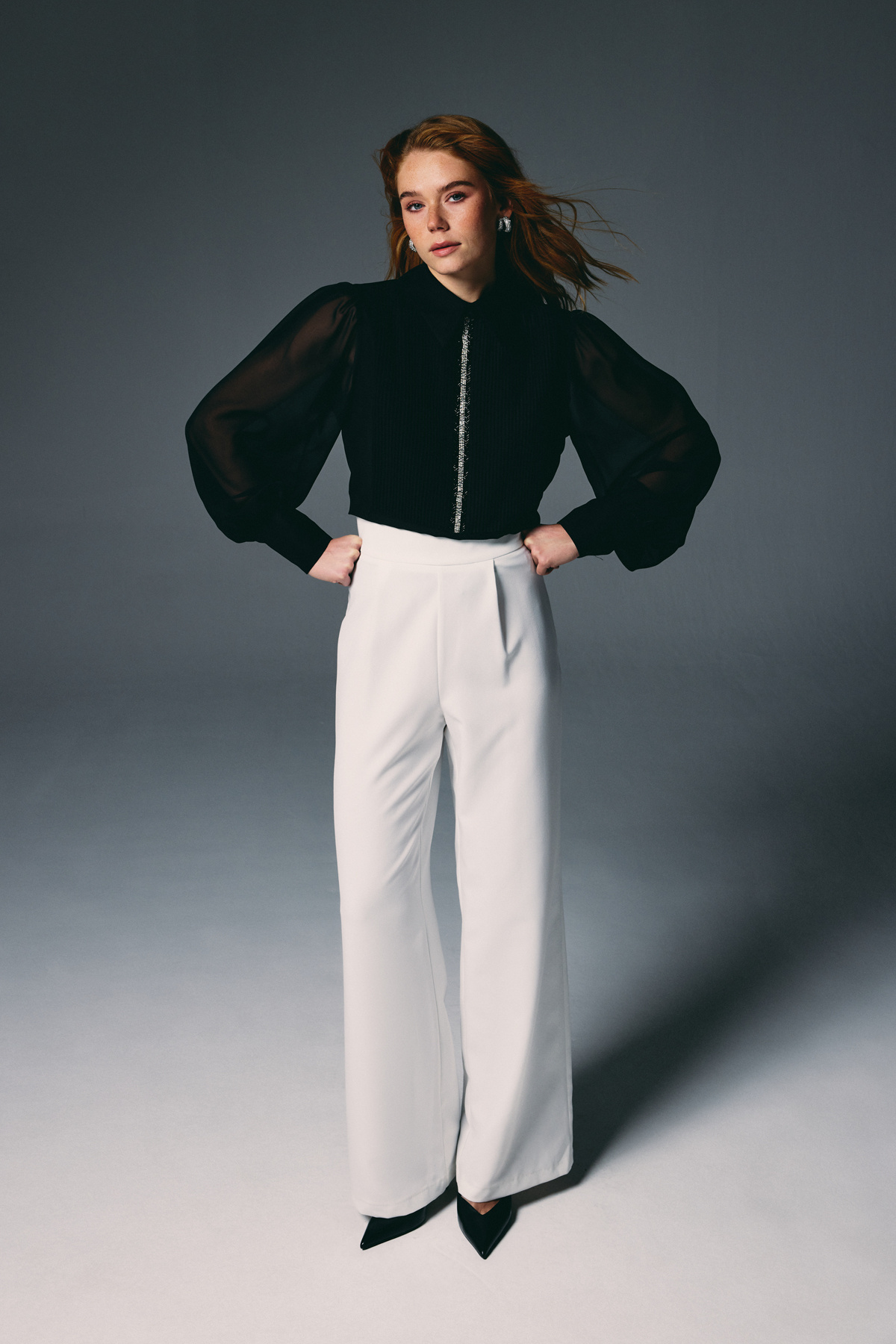 Nervür Detaylı Bluz - Siyah