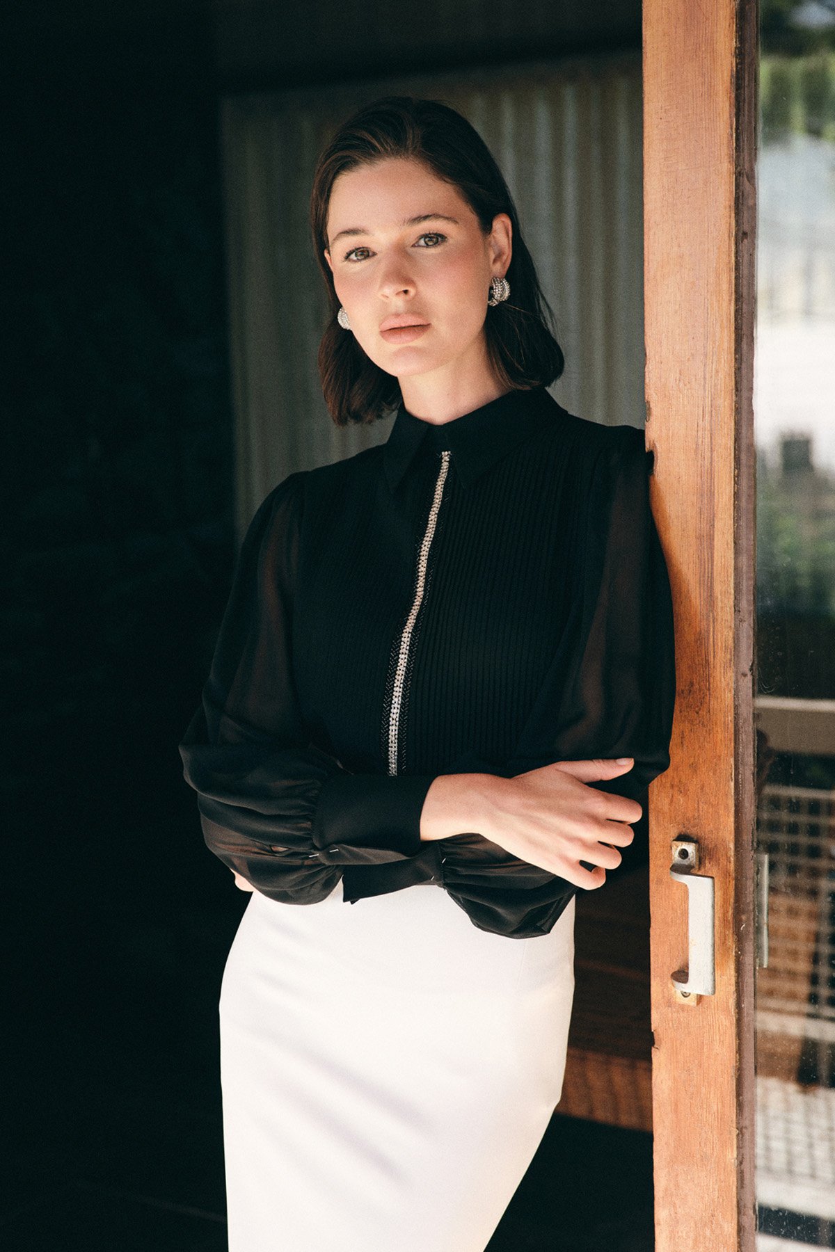 Nervür Detaylı Bluz - Siyah