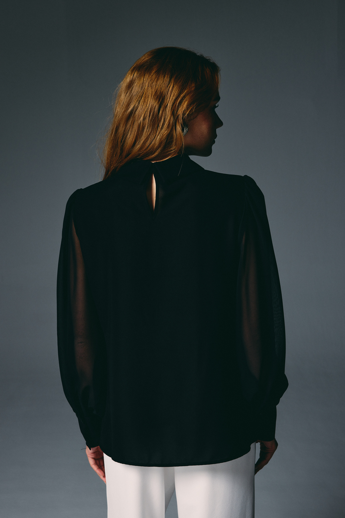 Nervür Detaylı Bluz - Siyah