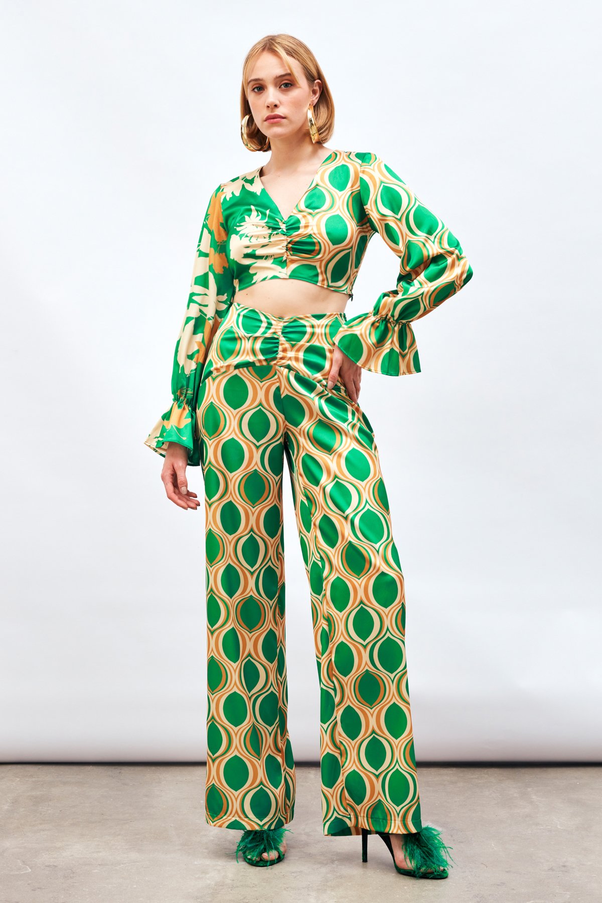 Ön Büzgülü Desenli Salaş Pantolon - YEŞİL