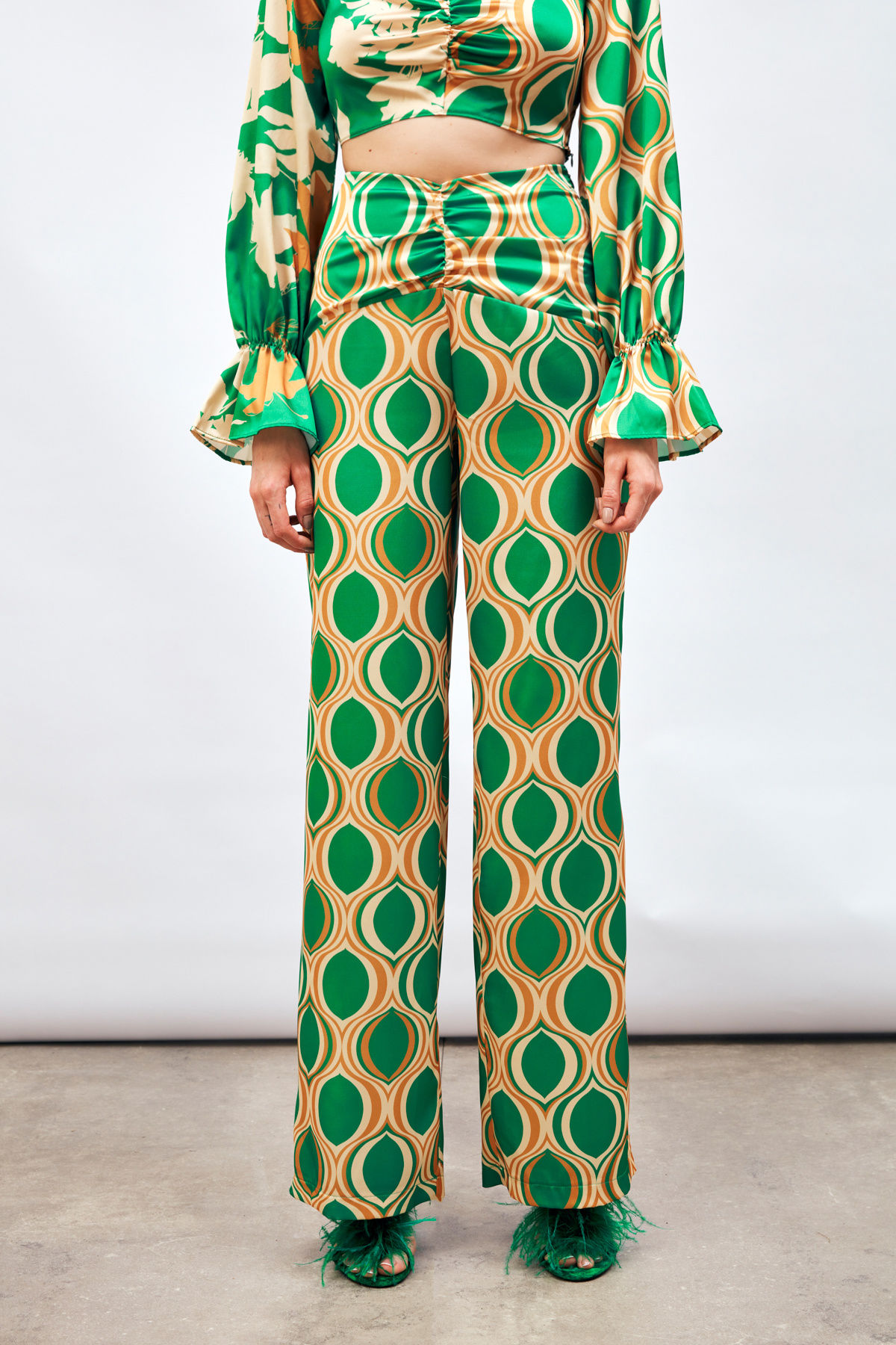 Ön Büzgülü Desenli Salaş Pantolon - YEŞİL